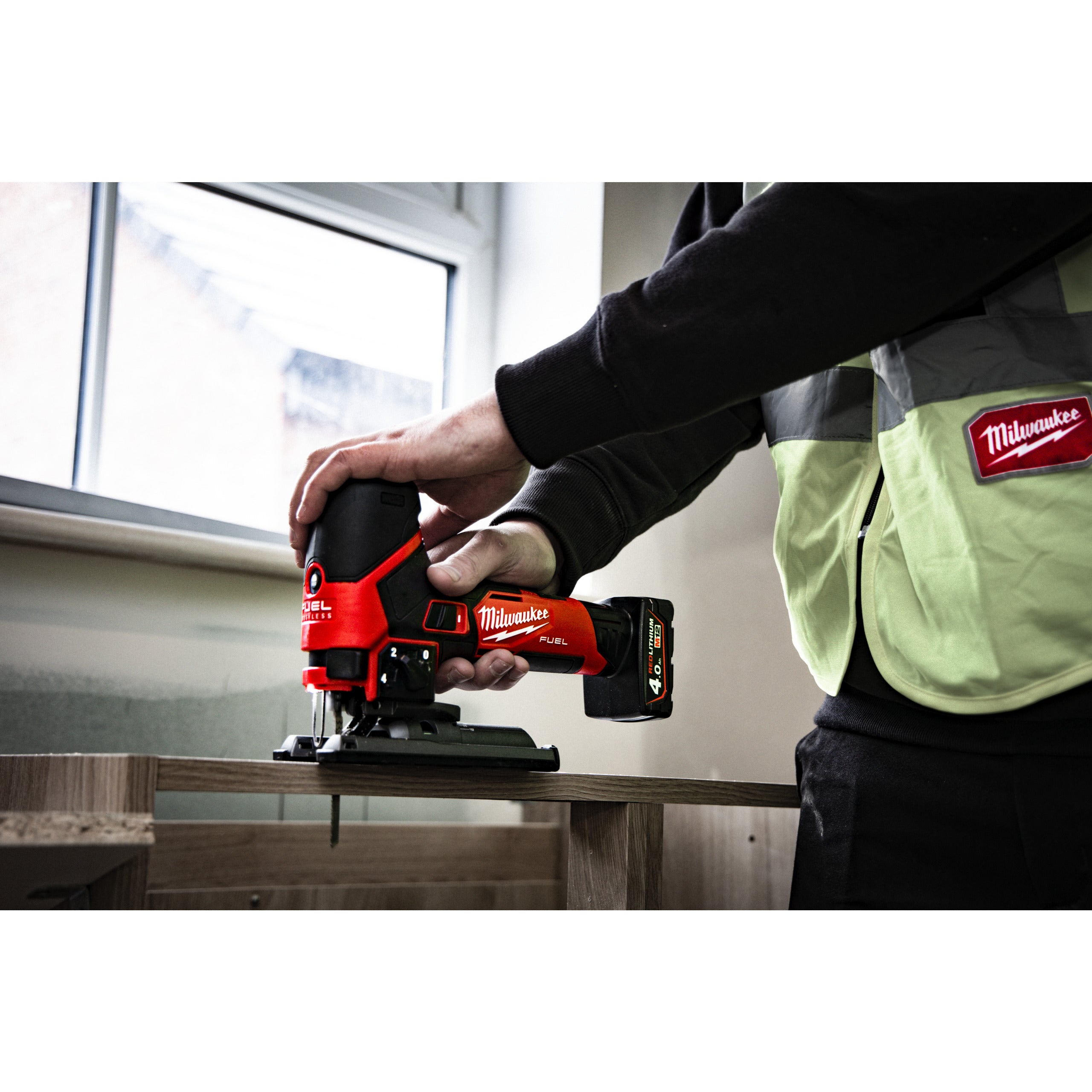 Fierăstrău pendular Milwaukee M12 FJS-0 FUEL™, cod 4933500574