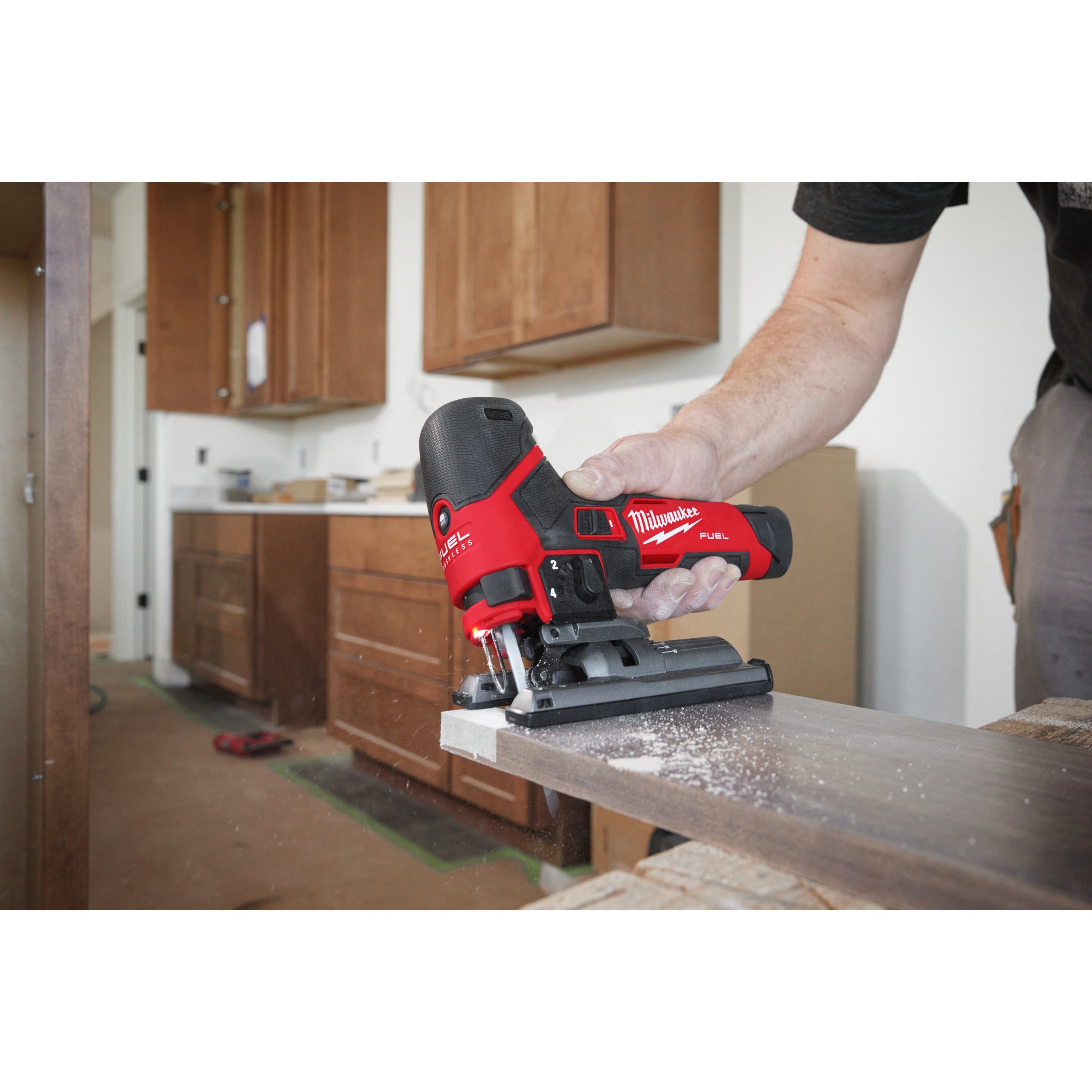 Fierăstrău pendular Milwaukee M12 FJS-0 FUEL™, cod 4933500574