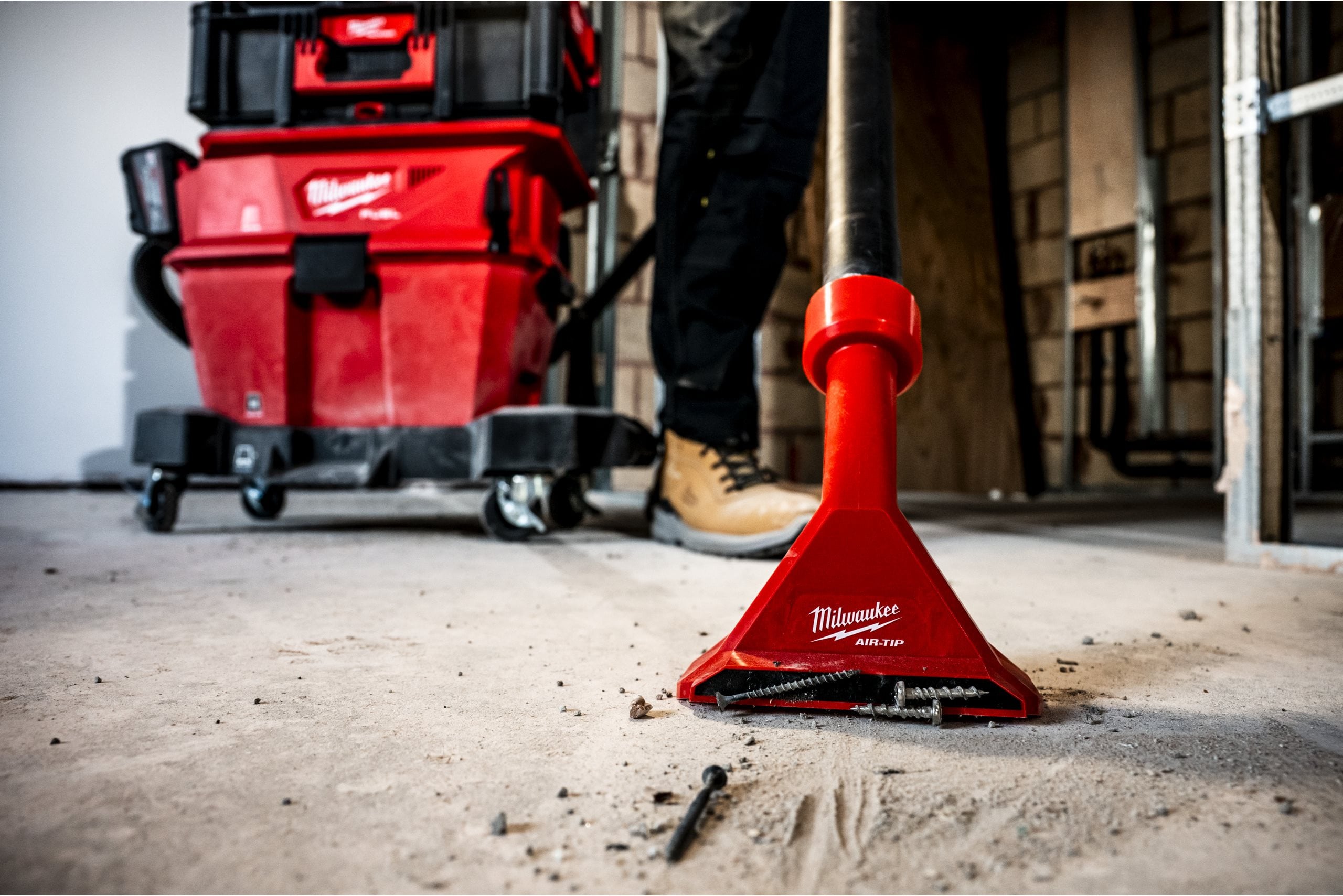 Aspirator Milwaukee M18™ F2VC23LG2-0 FUEL™ PACKOUT™ NEXUS 23L clasa L, cod 4933500140