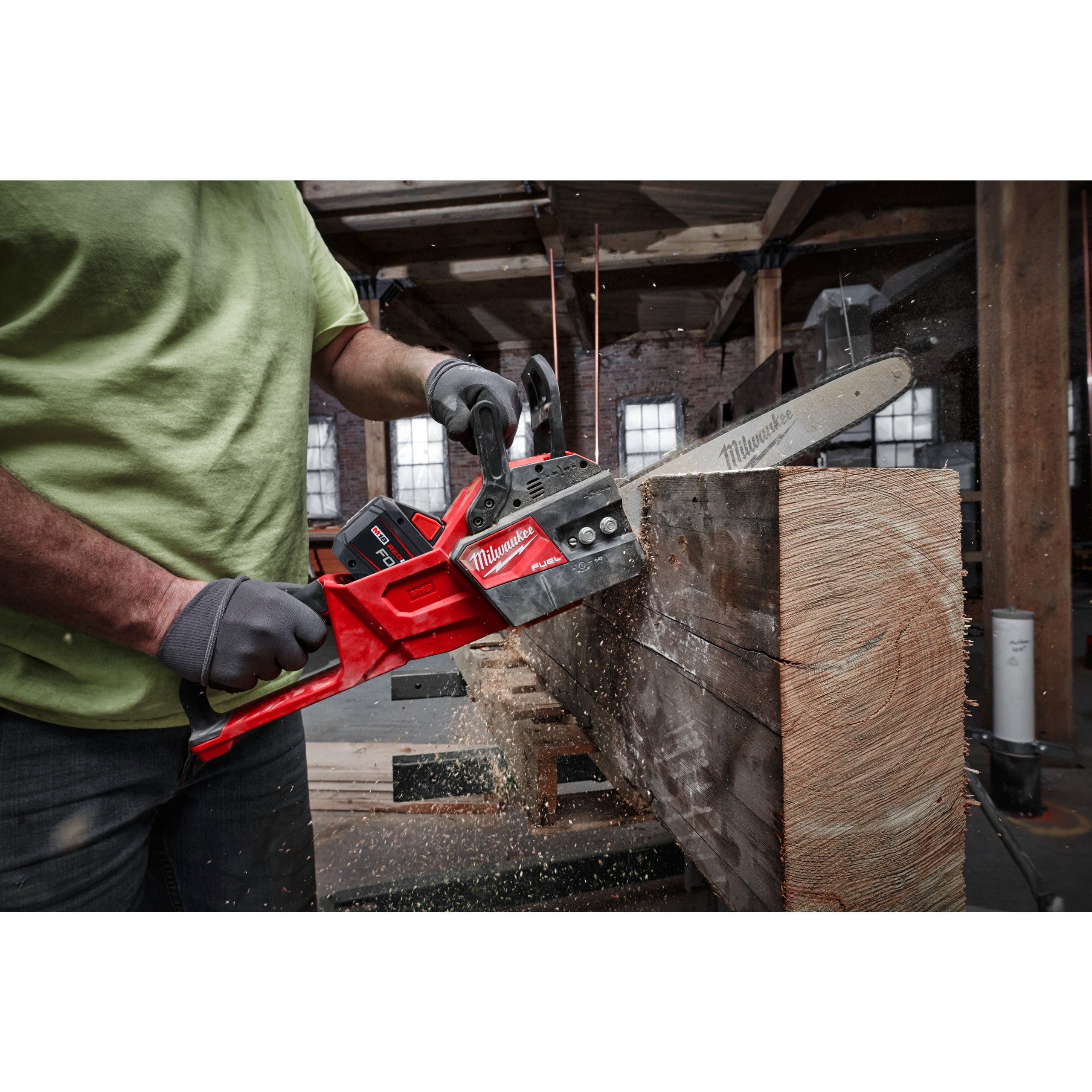 Fierăstrău cu lanț 35 cm Milwaukee M18 FCHS35-122 FUEL™, cod 4933499223