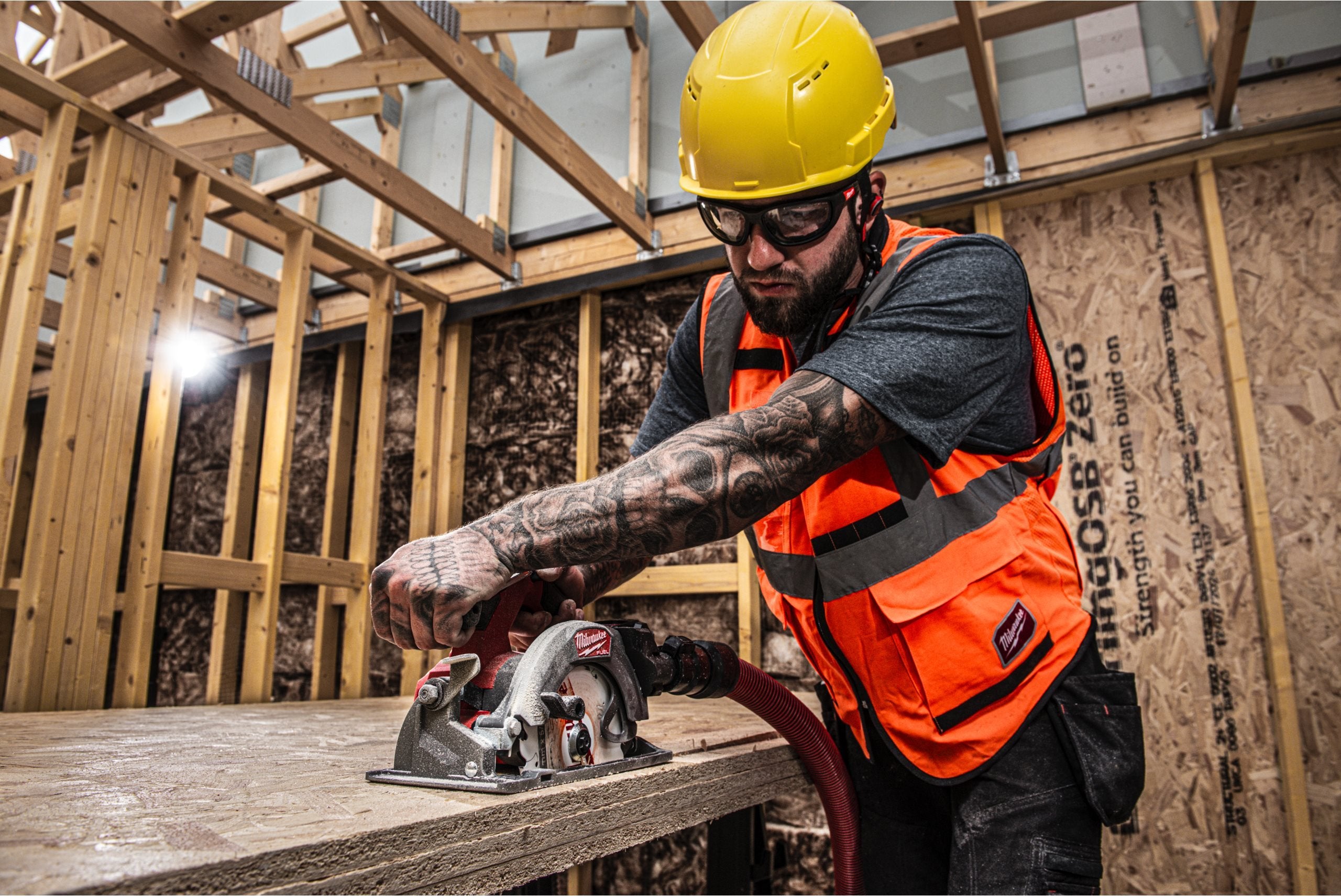 Fierăstrău circular Milwaukee M18 FCS552-0X pentru lemn și plastic, 55