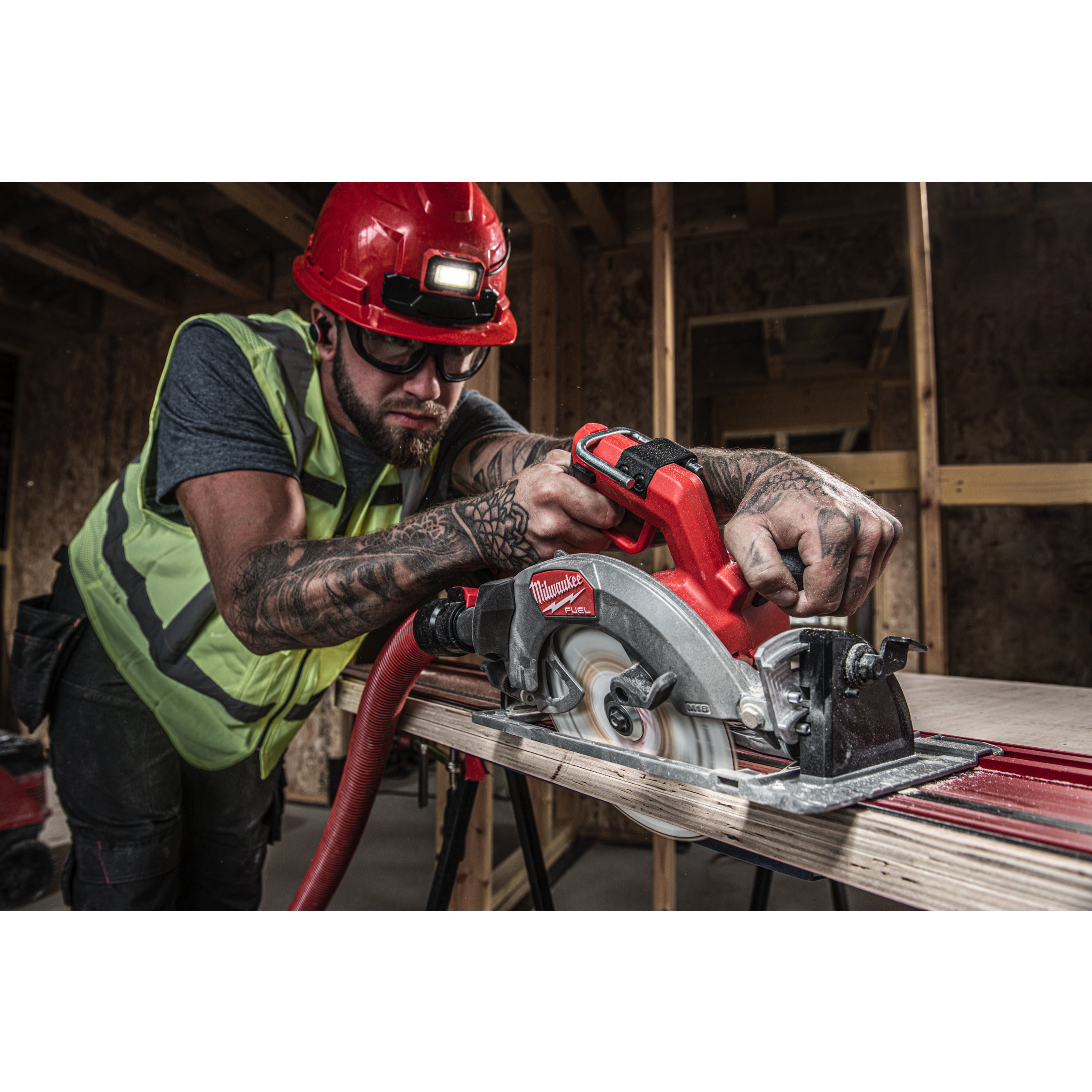 Fierăstrău circular Milwaukee M18 FCS66GR3-121C FUEL™ compatibil cu șina de ghidare, cod 4933493492