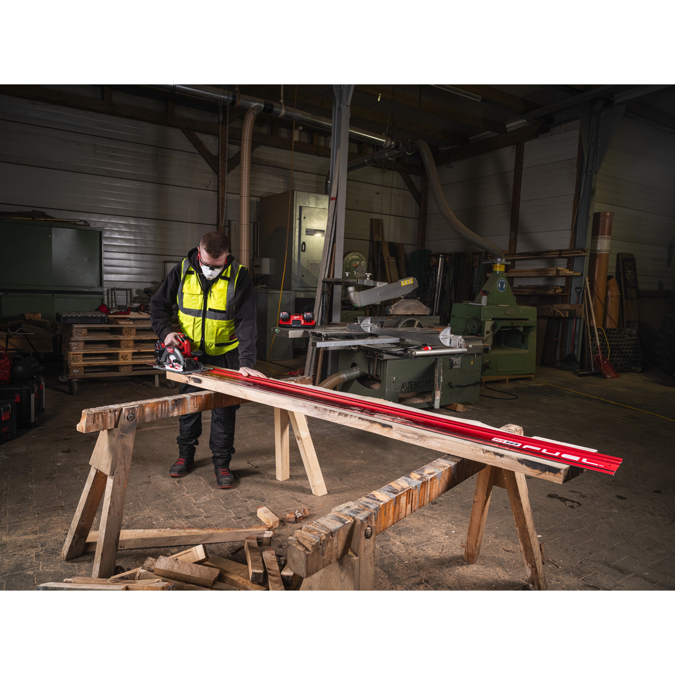 Fierăstrău circular Milwaukee M18 FCS66GR3-121C FUEL™ compatibil cu șina de ghidare, cod 4933493492