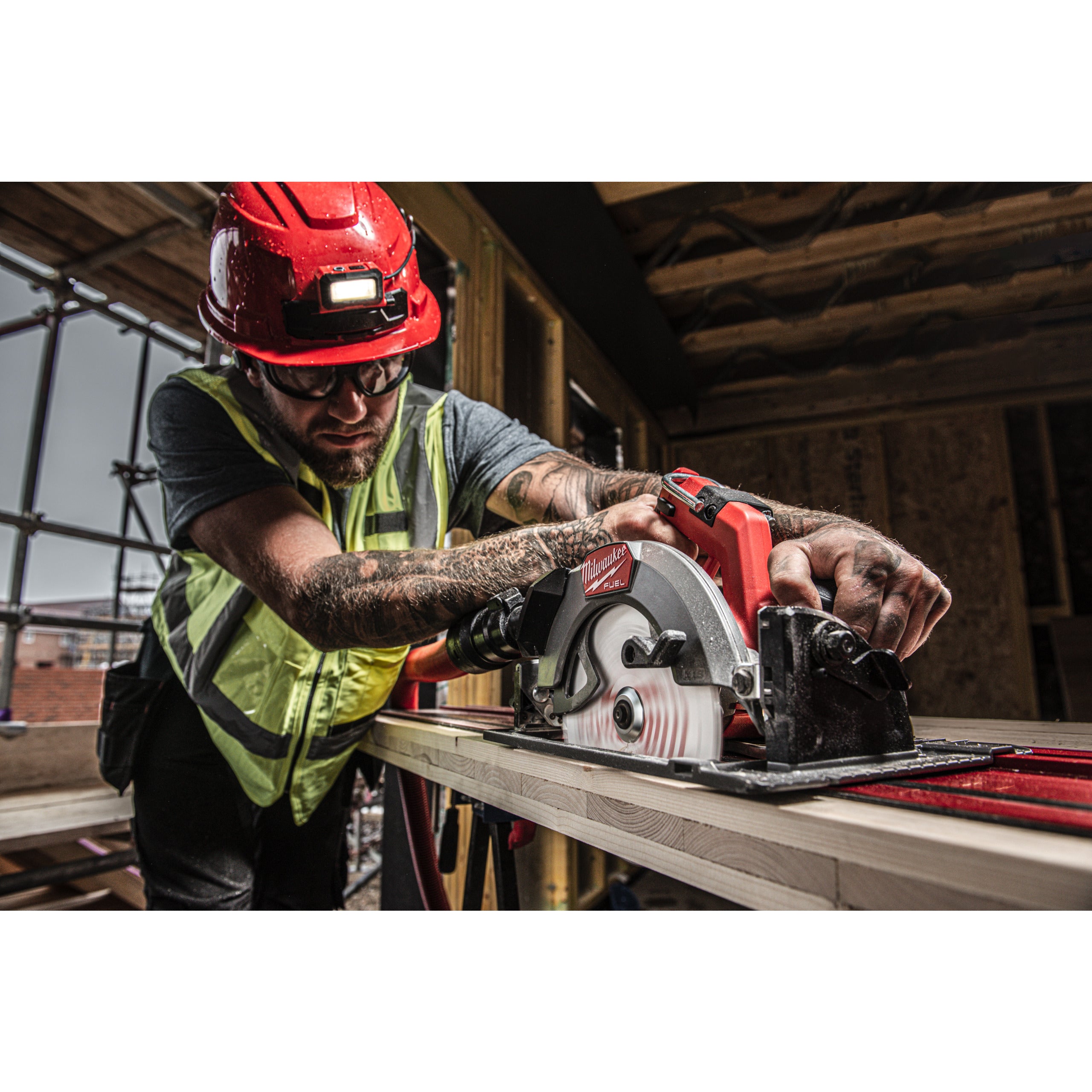 Fierăstrău circular Milwaukee M18 FCS66GR3-121C FUEL™ compatibil cu șina de ghidare, cod 4933493492