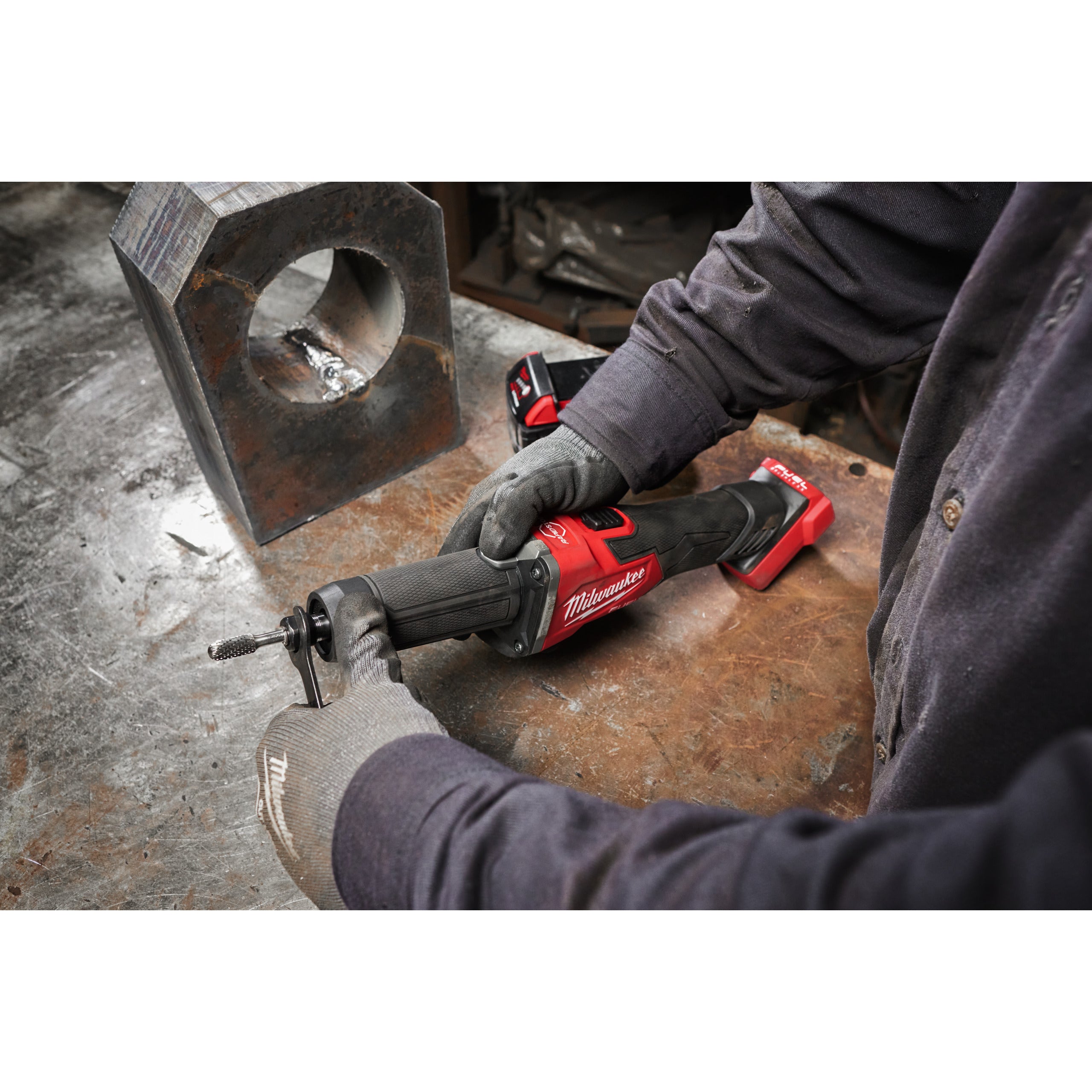 Polizor drept Milwaukee M18 FDGROVB-0X FUEL™ ONE-KEY™ cu viteză variabilă și comutator glisant, cod 4933480955