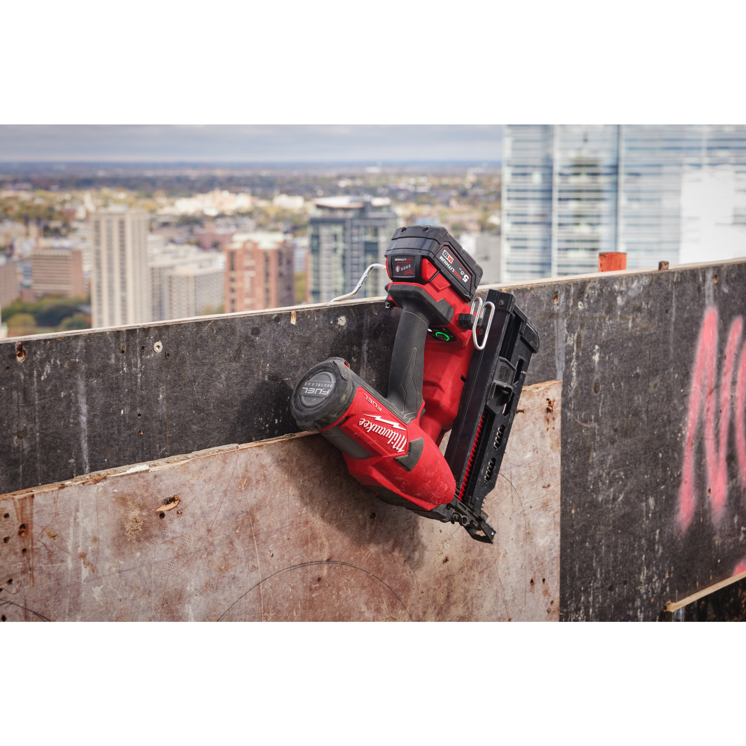 Pistol cuie Milwaukee M18 FDN-0C FUEL™ tip duplex, cod 4933493600
