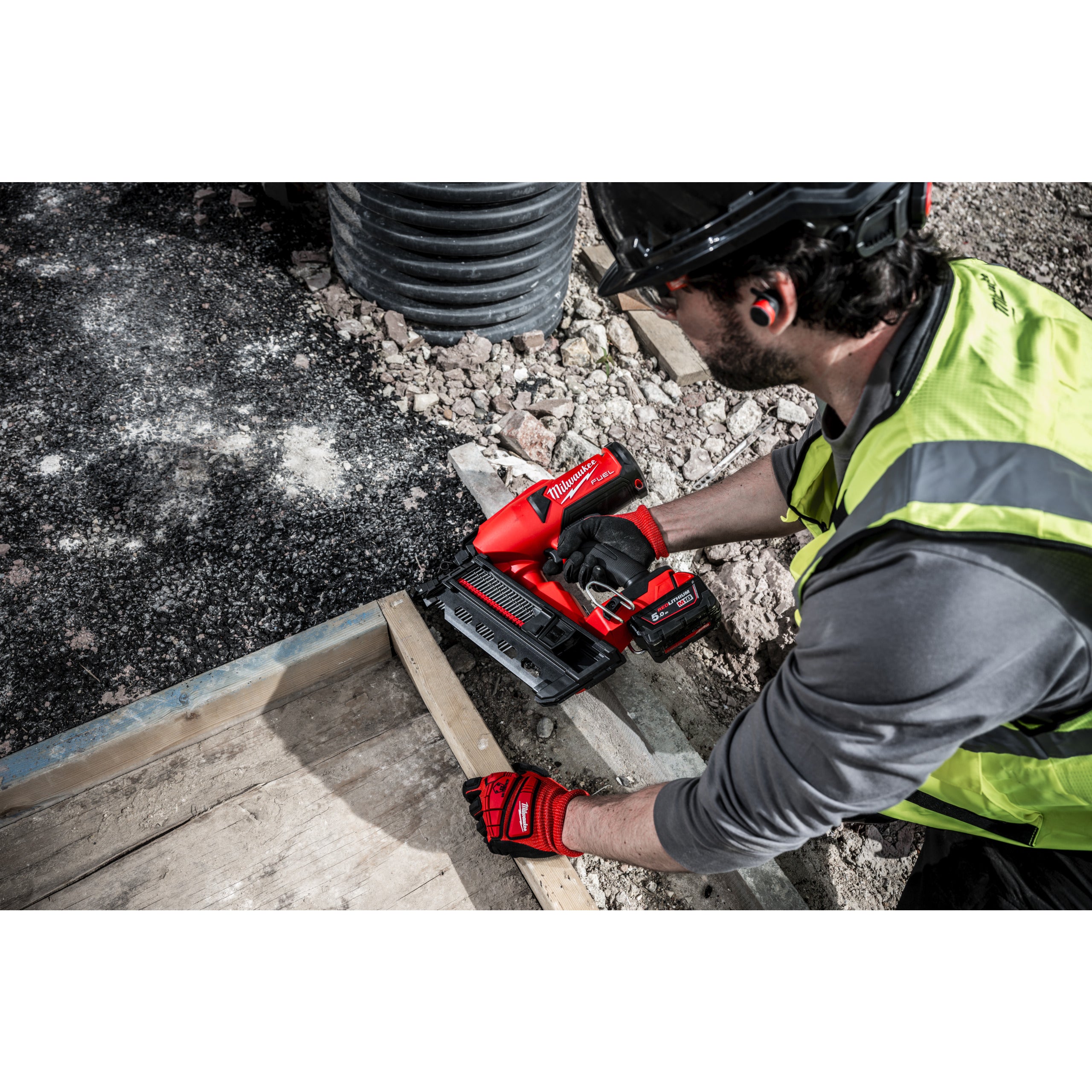 Pistol cuie Milwaukee M18 FDN-0C FUEL™ tip duplex, cod 4933493600