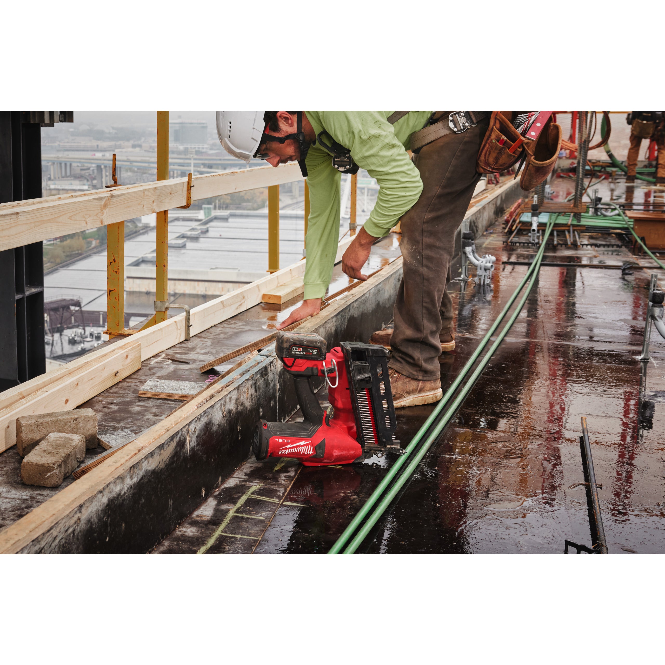 Pistol cuie Milwaukee M18 FDN-0C FUEL™ tip duplex, cod 4933493600