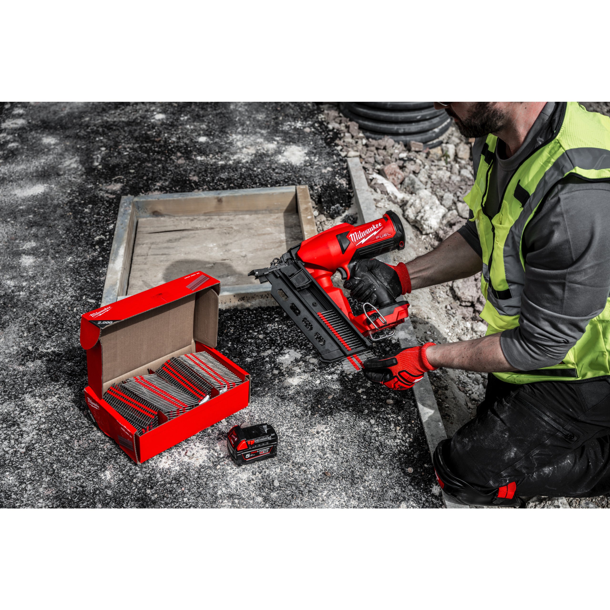 Pistol cuie Milwaukee M18 FDN-0C FUEL™ tip duplex, cod 4933493600