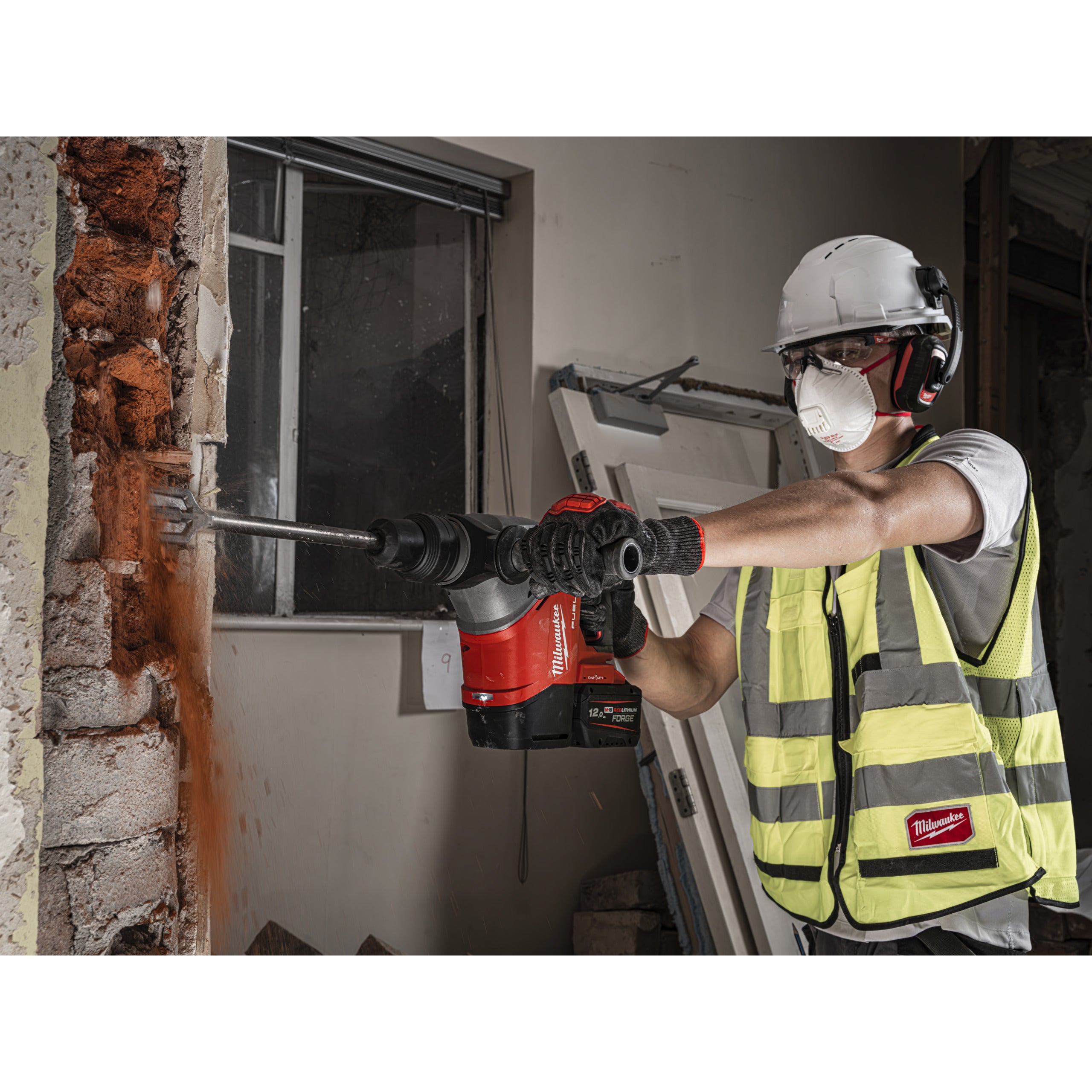 Rotopercutor SDS Max Ciocan rotopercutor SDS-Max Milwaukee M18 FHACO540-0C FUEL™ 40 mm ONE-KEY™, cod 4933493137