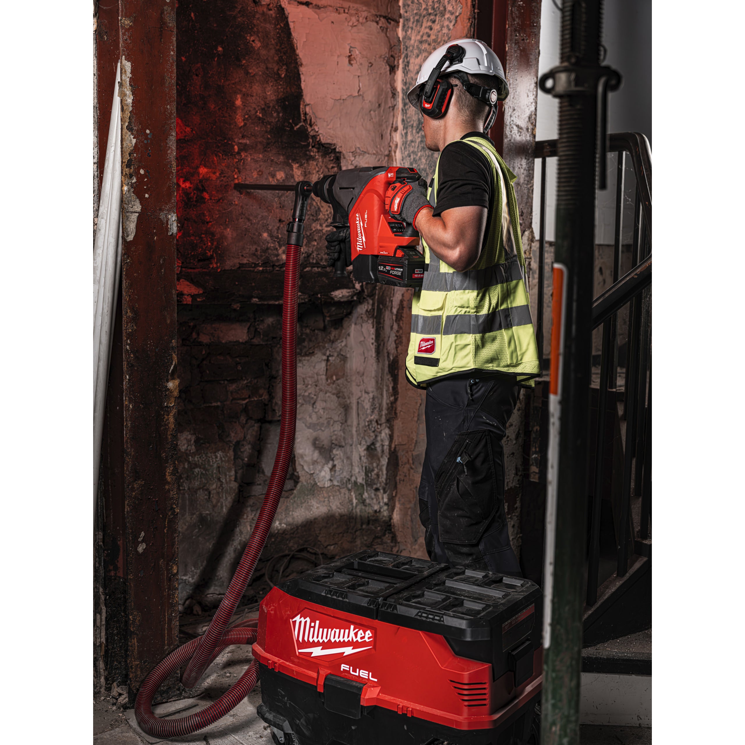 Rotopercutor SDS Max Ciocan rotopercutor SDS-Max Milwaukee M18 FHACO745-122C FUEL™ 45 mm ONE-KEY™, cod 4933493446