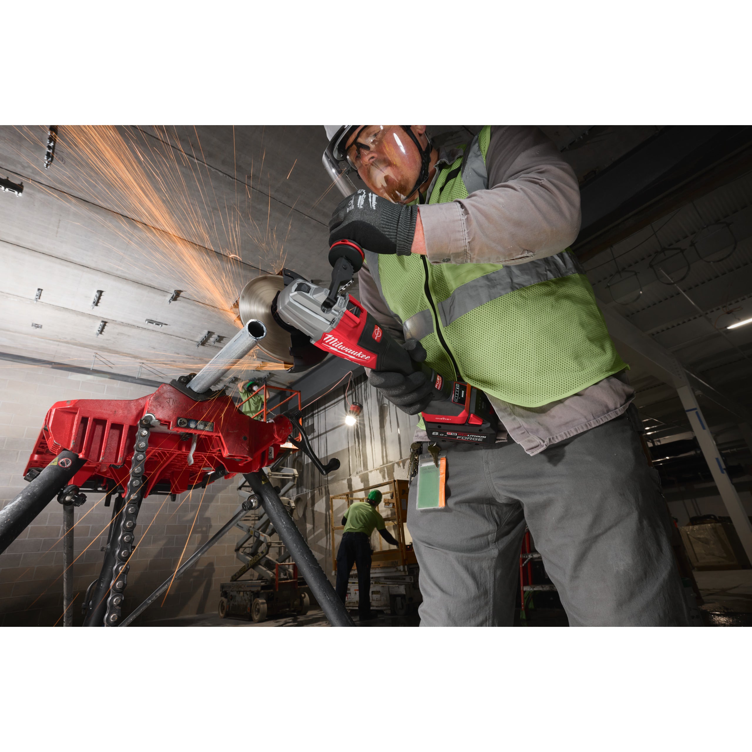 Polizor unghiular de înaltă performanță, 125 mm cu frânare, comutator lateral și ONE-KEY™ Milwaukee M18 FHSAGSVO125X-0X FUEL™, cod 4933500036
