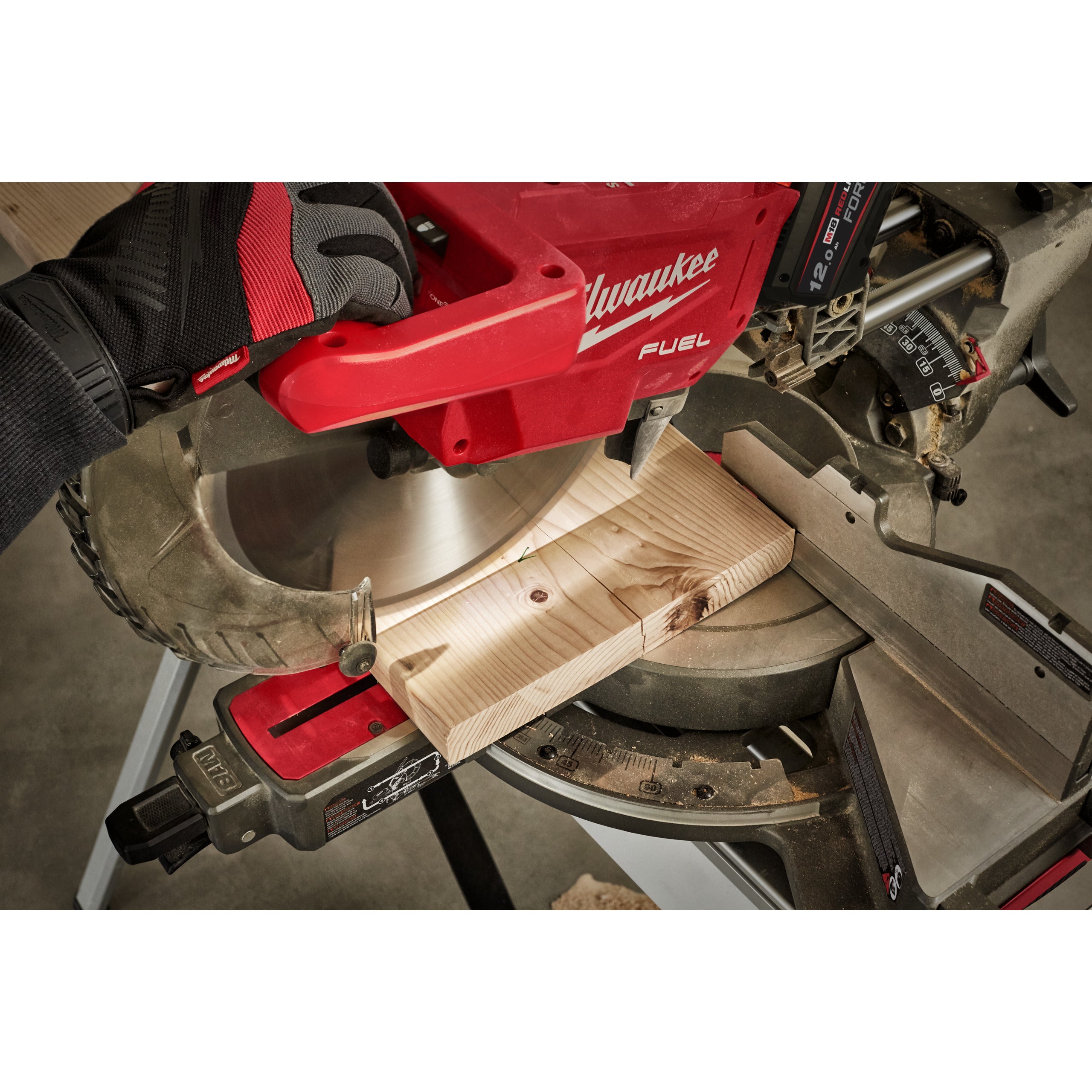 Fierăstrău circular staționar 305 mm Milwaukee M18 FMS305-121 ONE-KEY™, cod 4933499181
