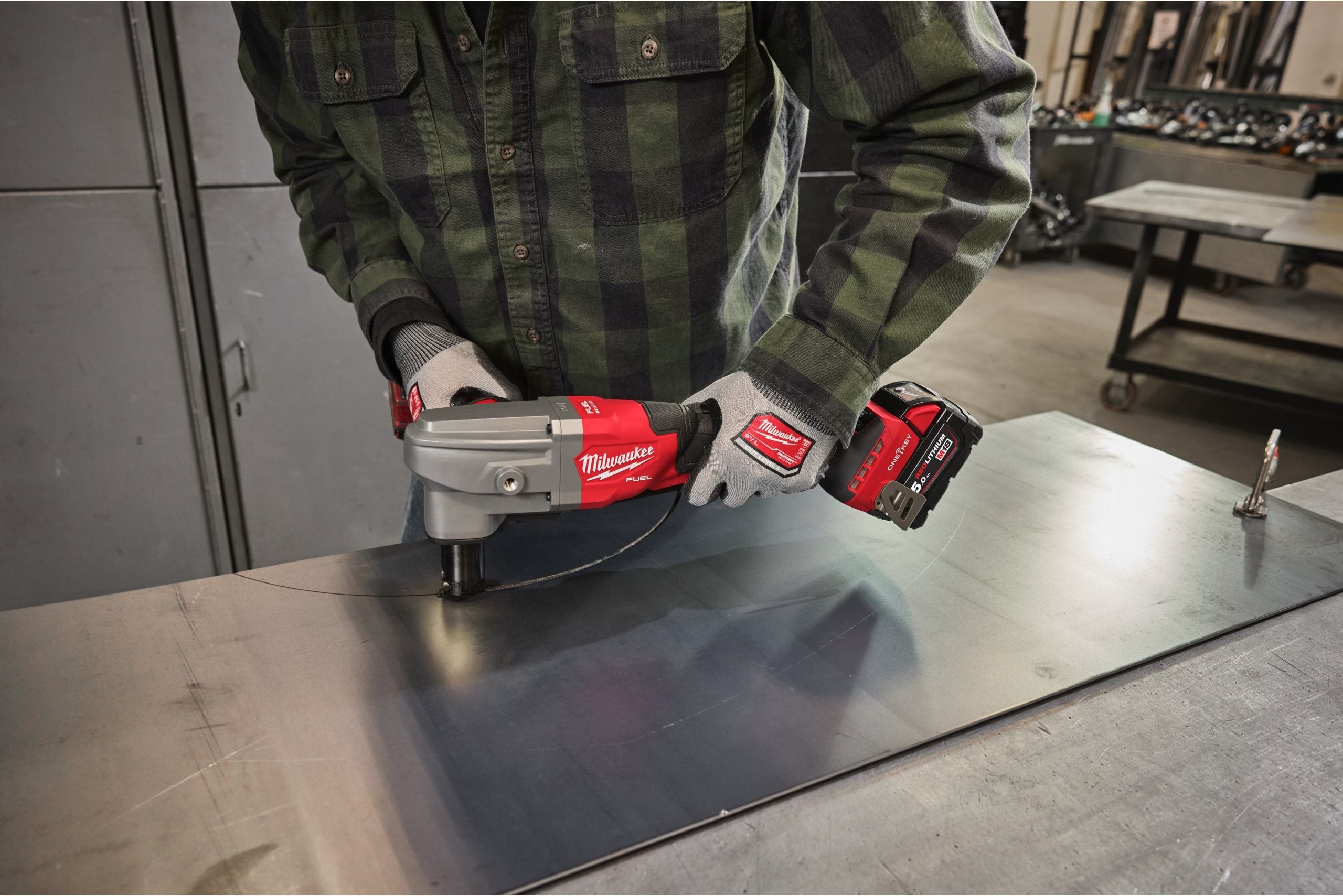 Mașină de tăiat tablă Milwaukee M18 FNB35, 3,5MM FUEL™, ONEKEY™