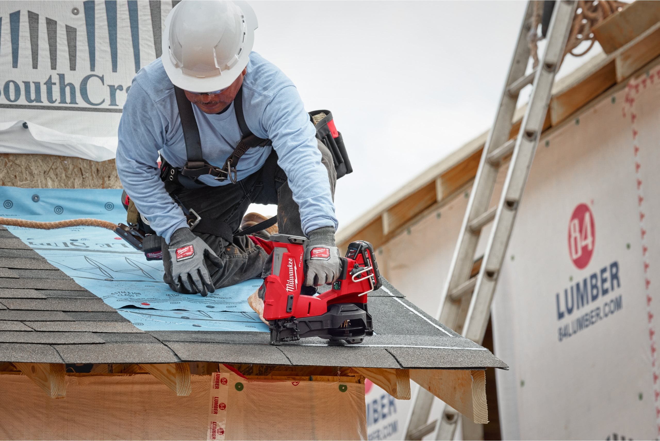 Pistol de bătut cuie Milwaukee M18 FRCN45-302X în role, FUEL™, 2 x acu