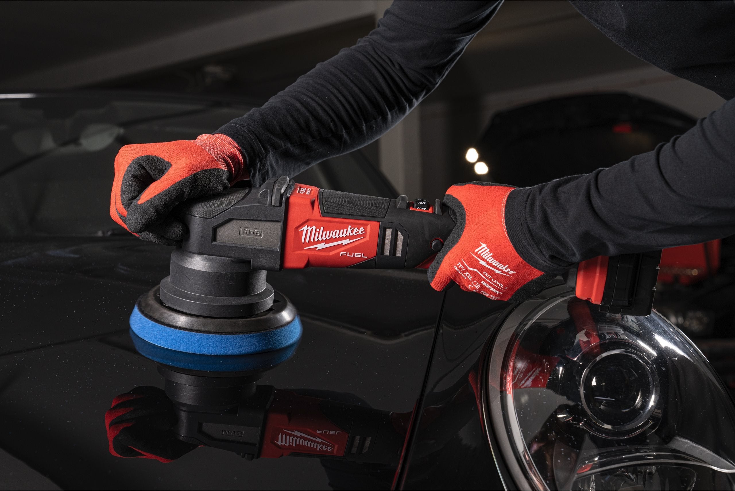 Mașină de polișat orbitală Milwaukee M18FROP21-0X, FUEL™, 21 MM oscilație, disc de 150 MM, 1 x cutie HD, cod 4933478836