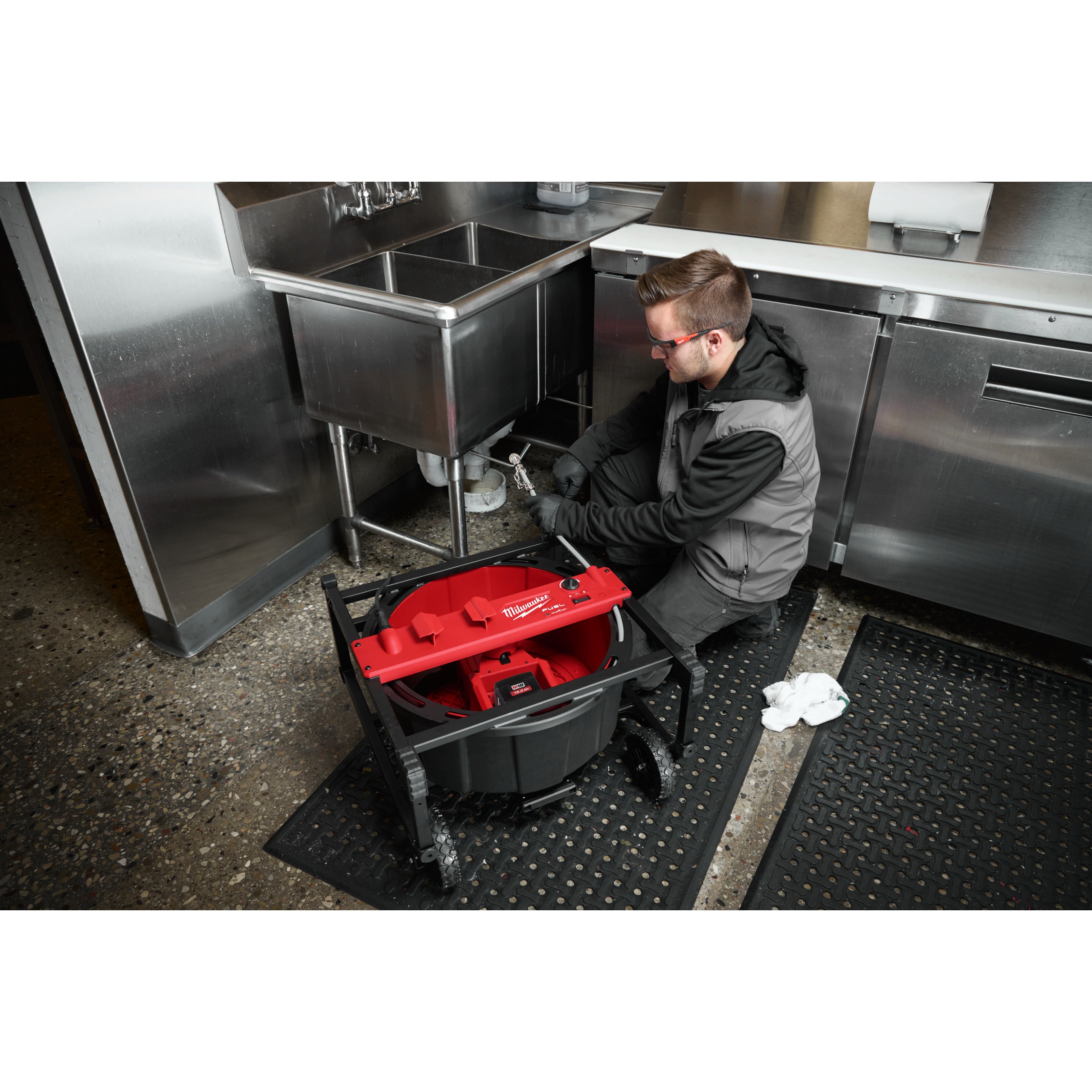 Mașină desfundare Milwaukee M18 HSFSM-122 cu ax flexibil de mare viteză, cod 4933499309
