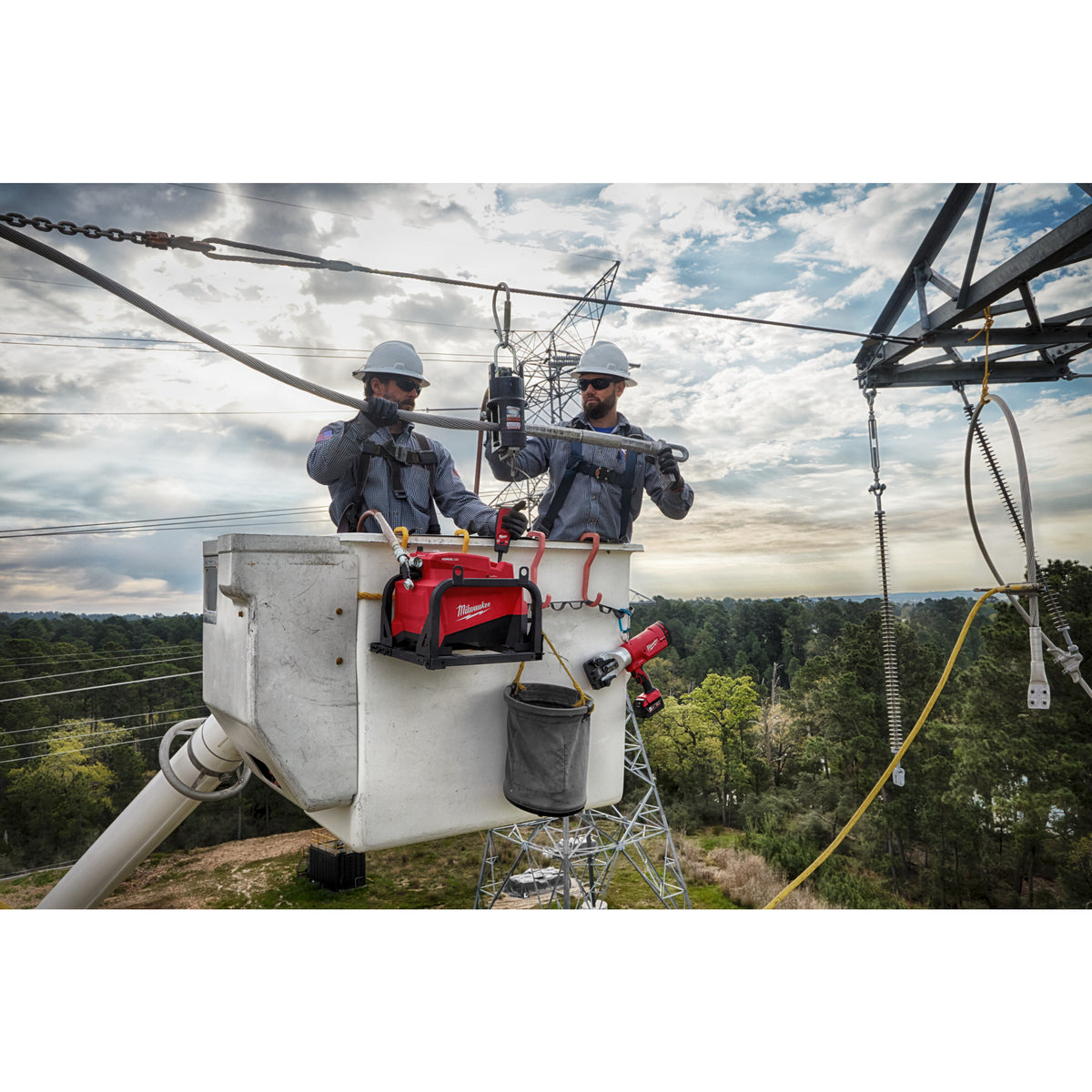 Pompă hidraulică utilitară Milwaukee M18 HUP700-121, cod 4933499335