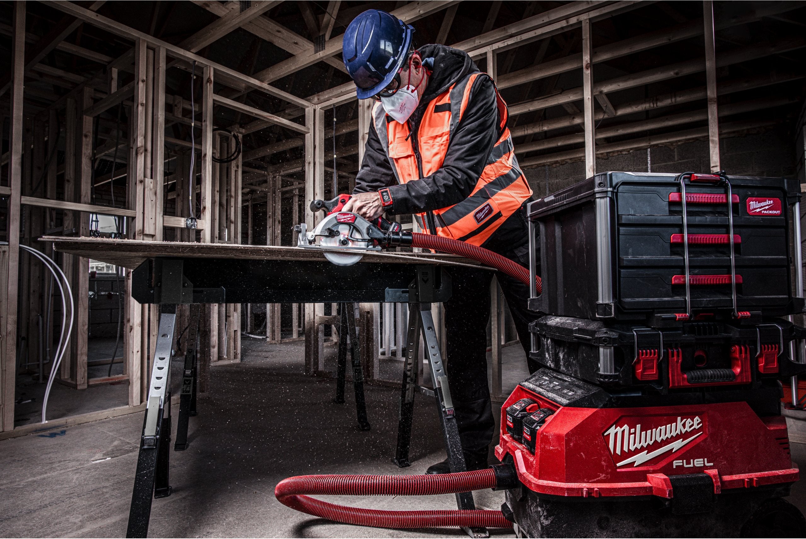 Aspirator Milwaukee M18 ONEF2VC34M-0, clasa M, FUEL™ AC/DC cu VACLINK™, cod 4933498142