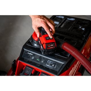 Aspirator Milwaukee M18 ONEF2VC34M-0, clasa M, FUEL™ AC/DC cu VACLINK™, cod 4933498142