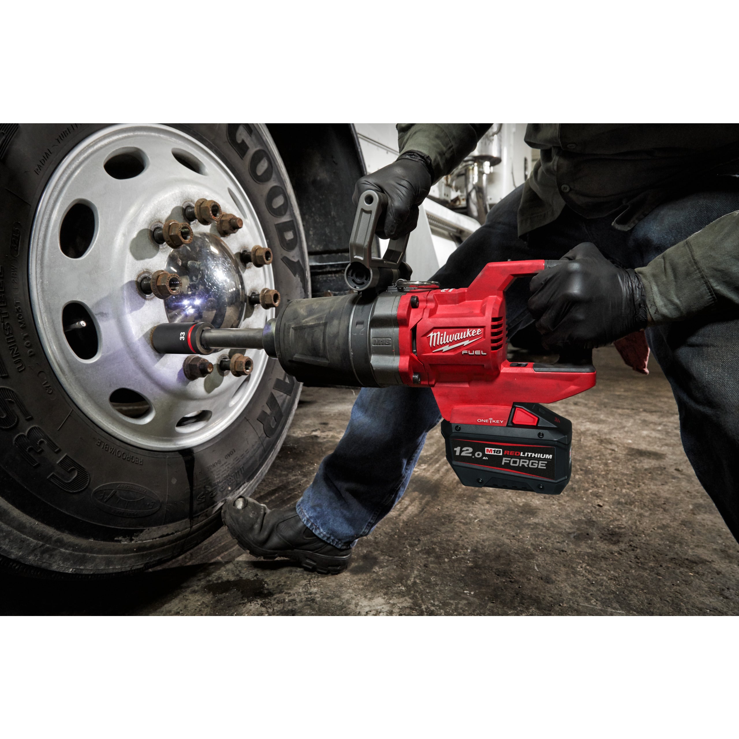 Cheie de impact 1″ ONE-KEY™ Milwaukee M18 ONEFHIWF1D-121C FUEL™ cu mâner-D, cuplu ridicat, inel de fixare și gât lung, cod 4933499251