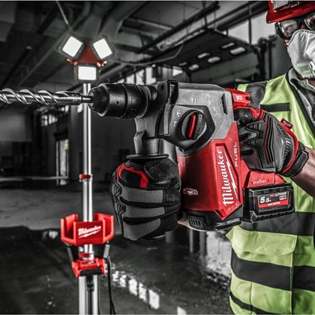 Ciocan rotopercutor SDS-Plus 26 mm cu 4 funcții și mandrină FIXTEC™ ONE-KEY™ M18 FUEL™ Milwaukee M18 ONE FHX-0, cod 4933478502