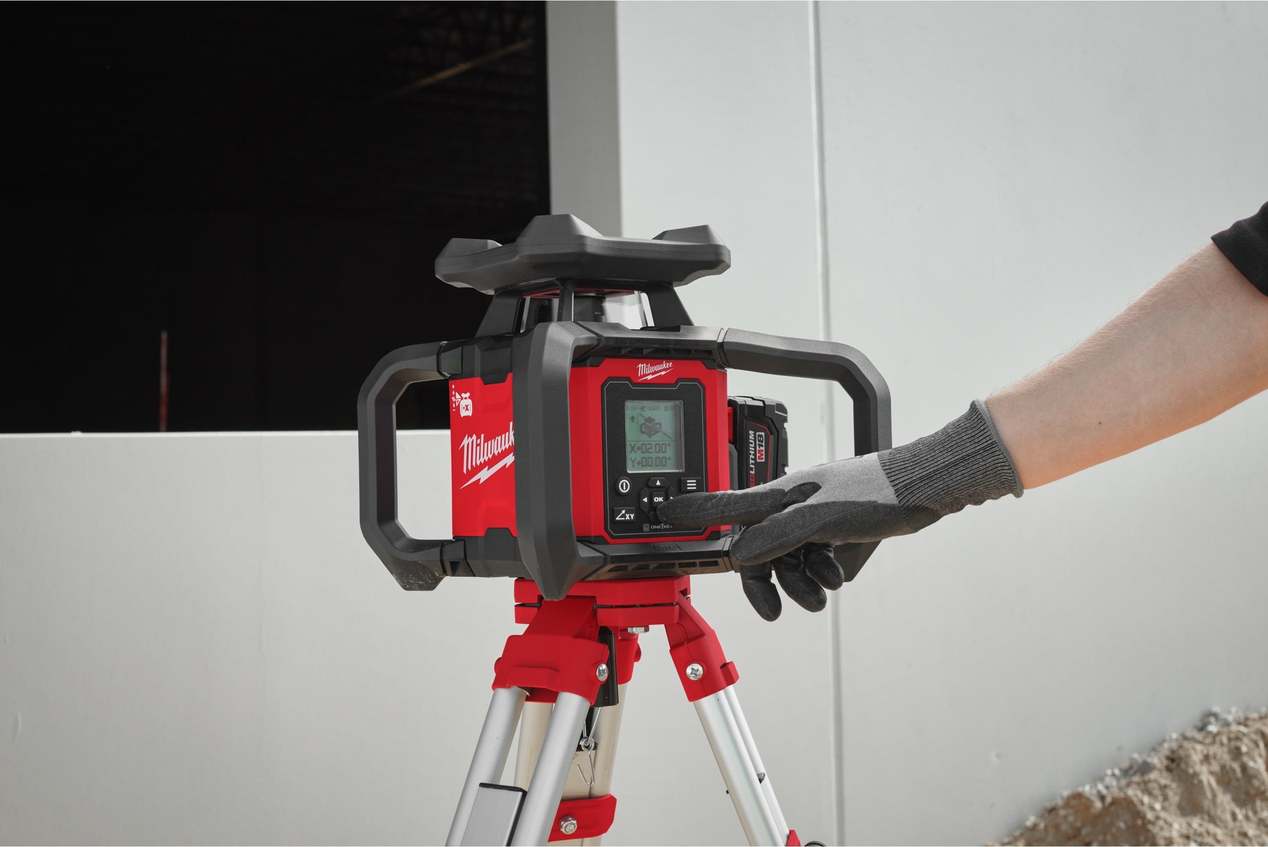 Nivelă laser rotativă orizontală și verticală Milwaukee M18 RLOHV1200-501C, 1200 M, ONE-KEY™, 1 x acumulator M18 B5, 1 x încărcător M12-18C, 1 x cutie plastic, cod 4933493204