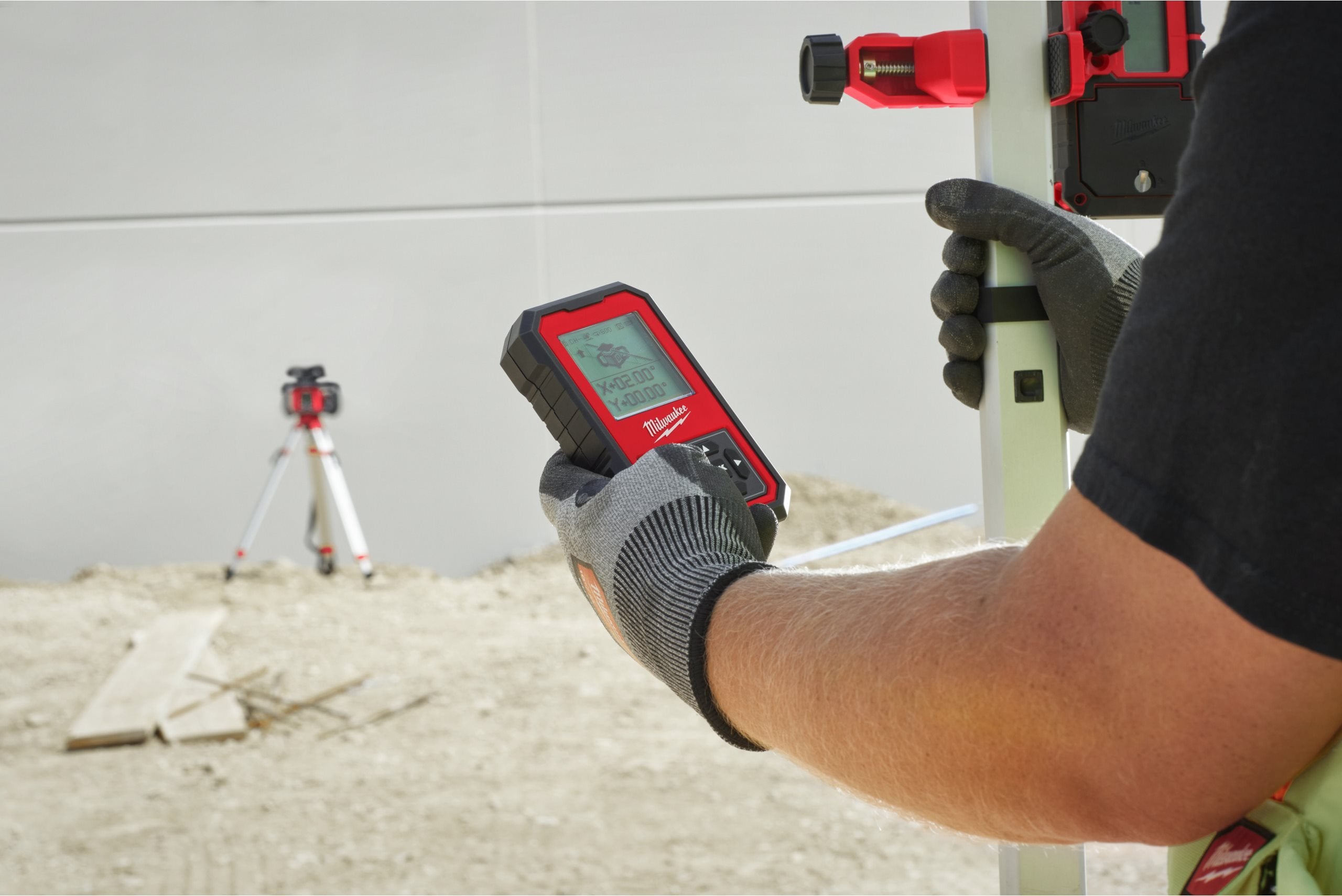 Nivelă laser rotativă orizontală și verticală Milwaukee M18 RLOHV1200-501C, 1200 M, ONE-KEY™, 1 x acumulator M18 B5, 1 x încărcător M12-18C, 1 x cutie plastic, cod 4933493204