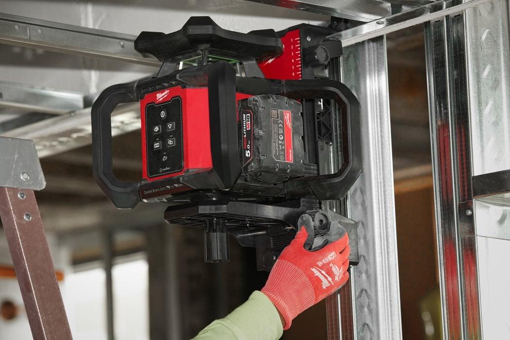 Nivelă laser verde rotativă Milwaukee M18 RLOHVG300-501C, orizontală și verticală, 300m, ONE-KEY, 1 x acumulator M18 B5, 1 x încărcător M12-18 C, 1 x cutie plastic, cod 4933493194 - BIG STORE (Dynamic Tools SRL)