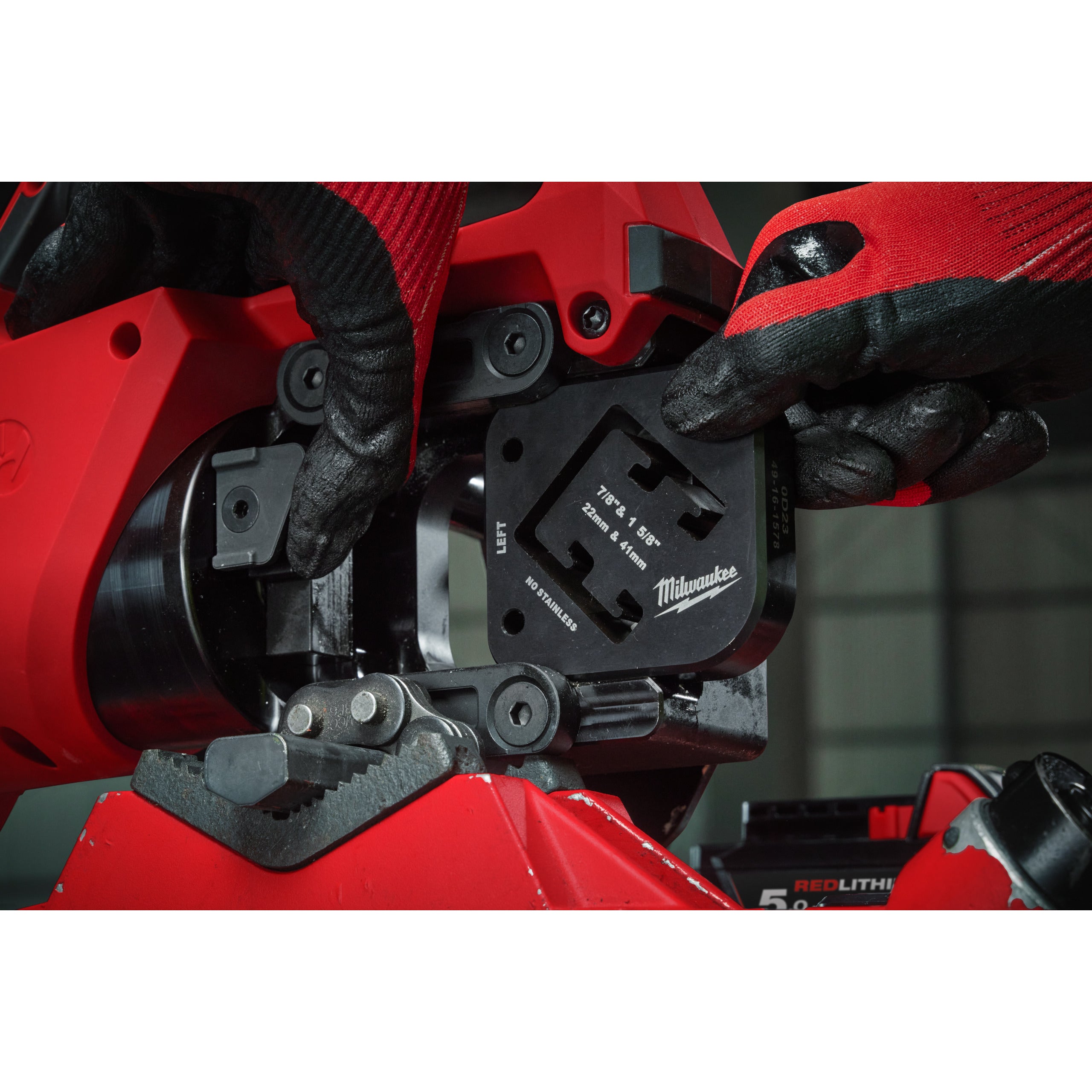 Mașină pentru debitat profile Milwaukee M18 STSO-0B FORCE LOGIC™, cod 4933492097