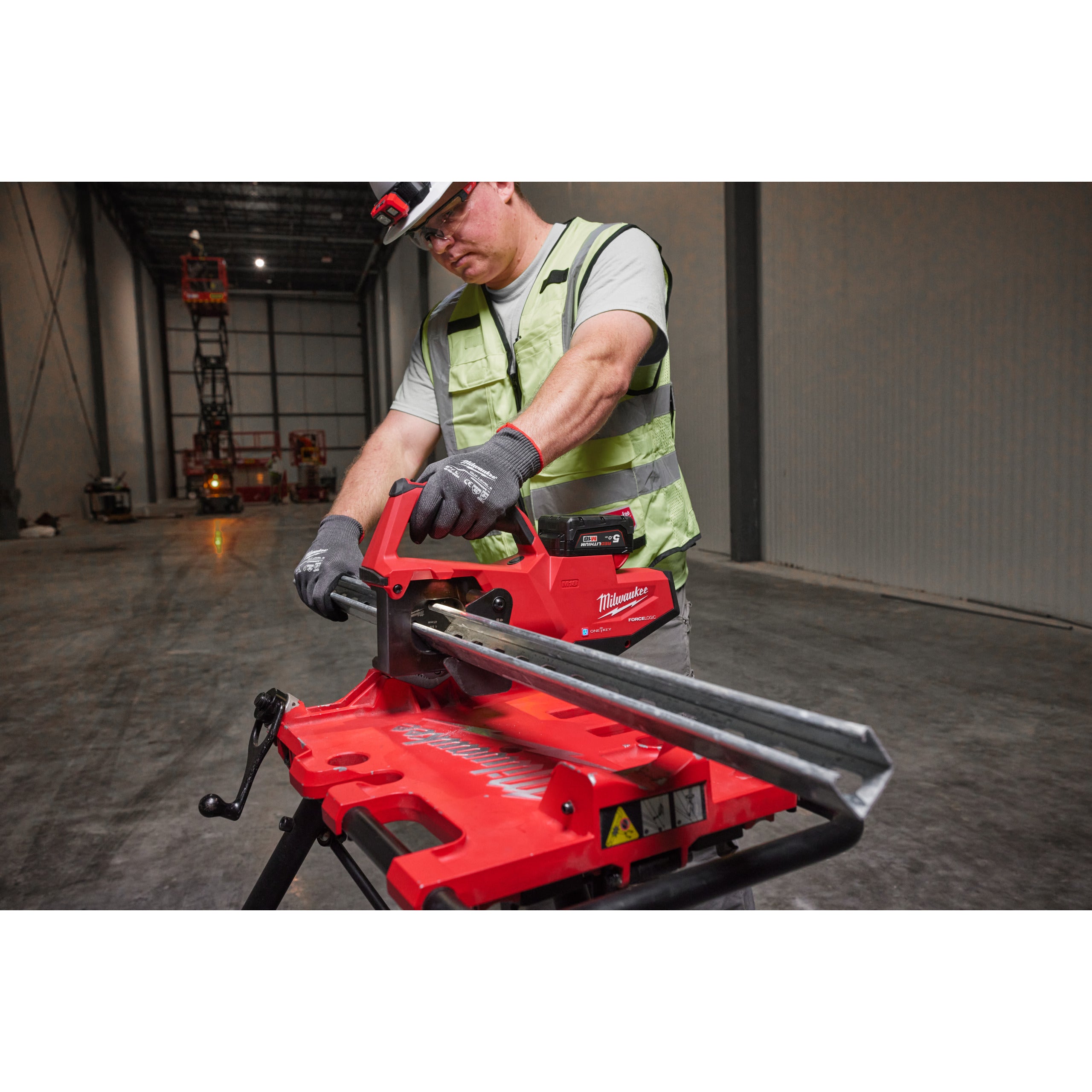 Mașină pentru debitat profile Milwaukee M18 STSO-0B FORCE LOGIC™, cod 4933492097