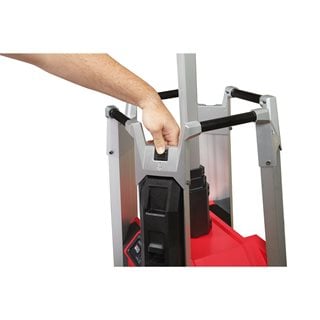 Turn de iluminat Milwaukee MXF TL, ONE-KEY™, TRUEVIEW™