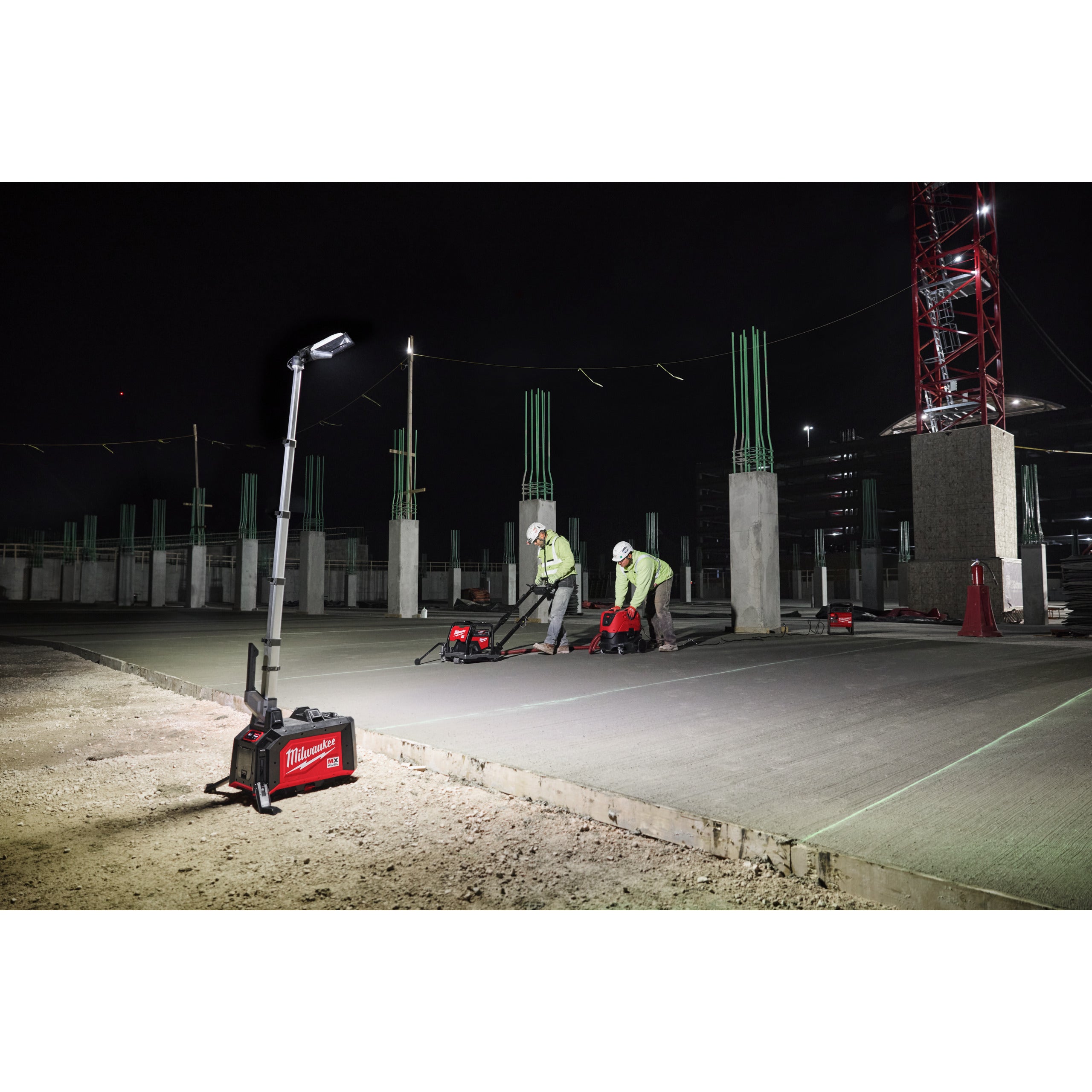 Turn de iluminat compact Milwaukee MXF TLIC-801 MX FUEL™, cod 4933502688