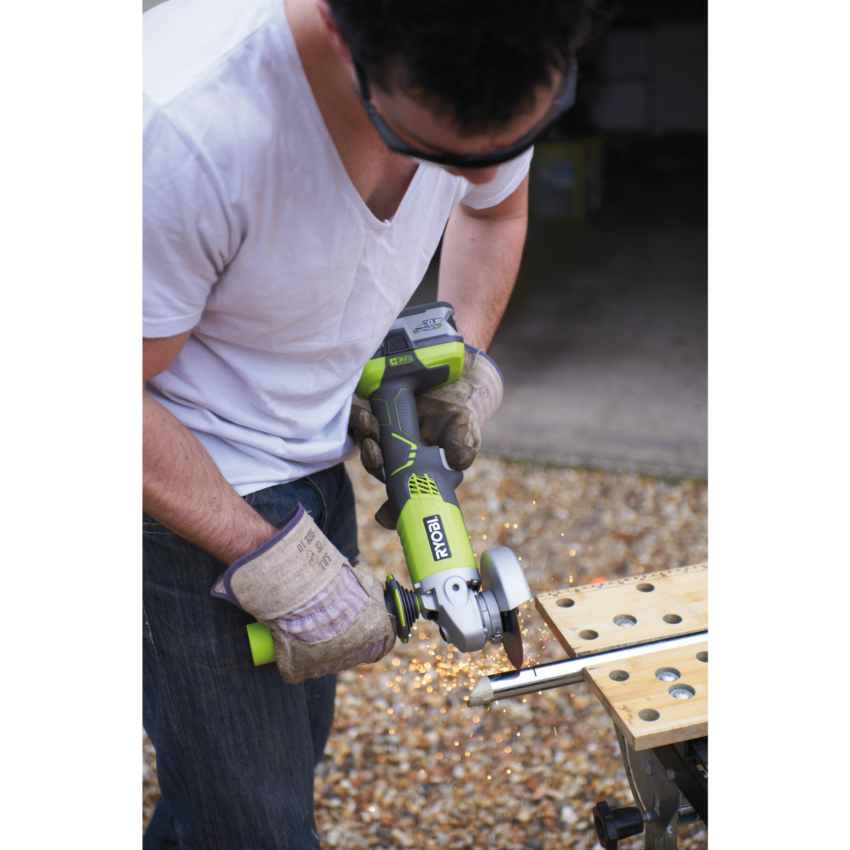 Polizor unghiular 18V ONE+™ Ryobi R18AG-0, cod 5133001903