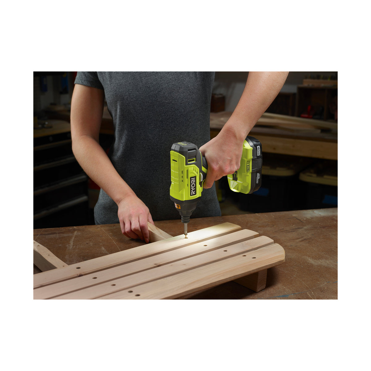Mașină de înșurubat cu impact 18V ONE+™ Ryobi R18ID2-0, cod 5133004611