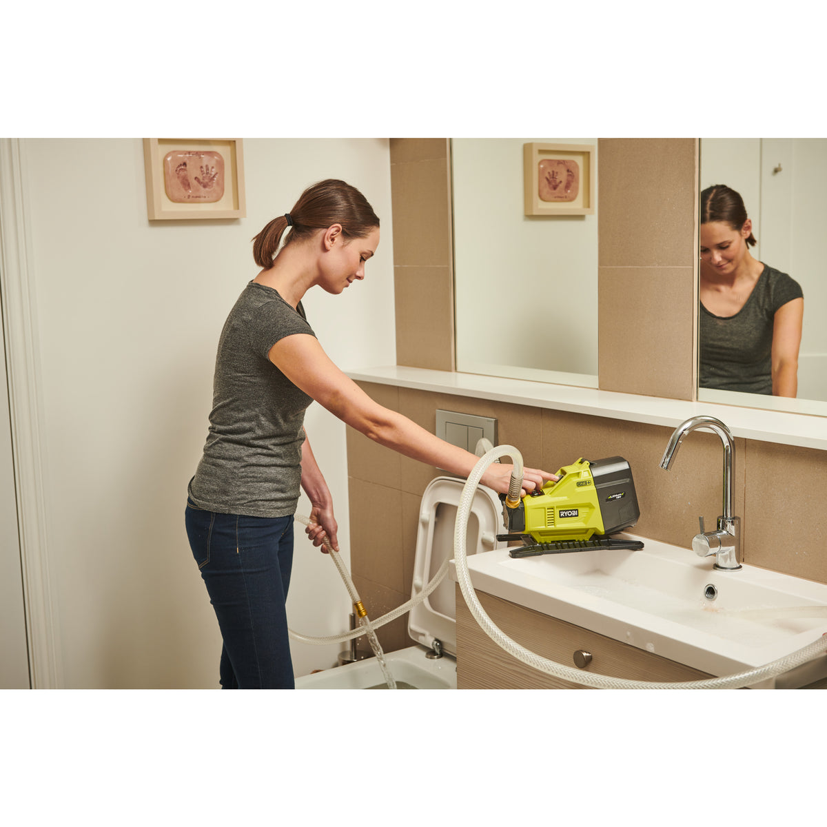 Pompă transfer apă 18V ONE+™ Ryobi R18TP-0, cod 5133003934