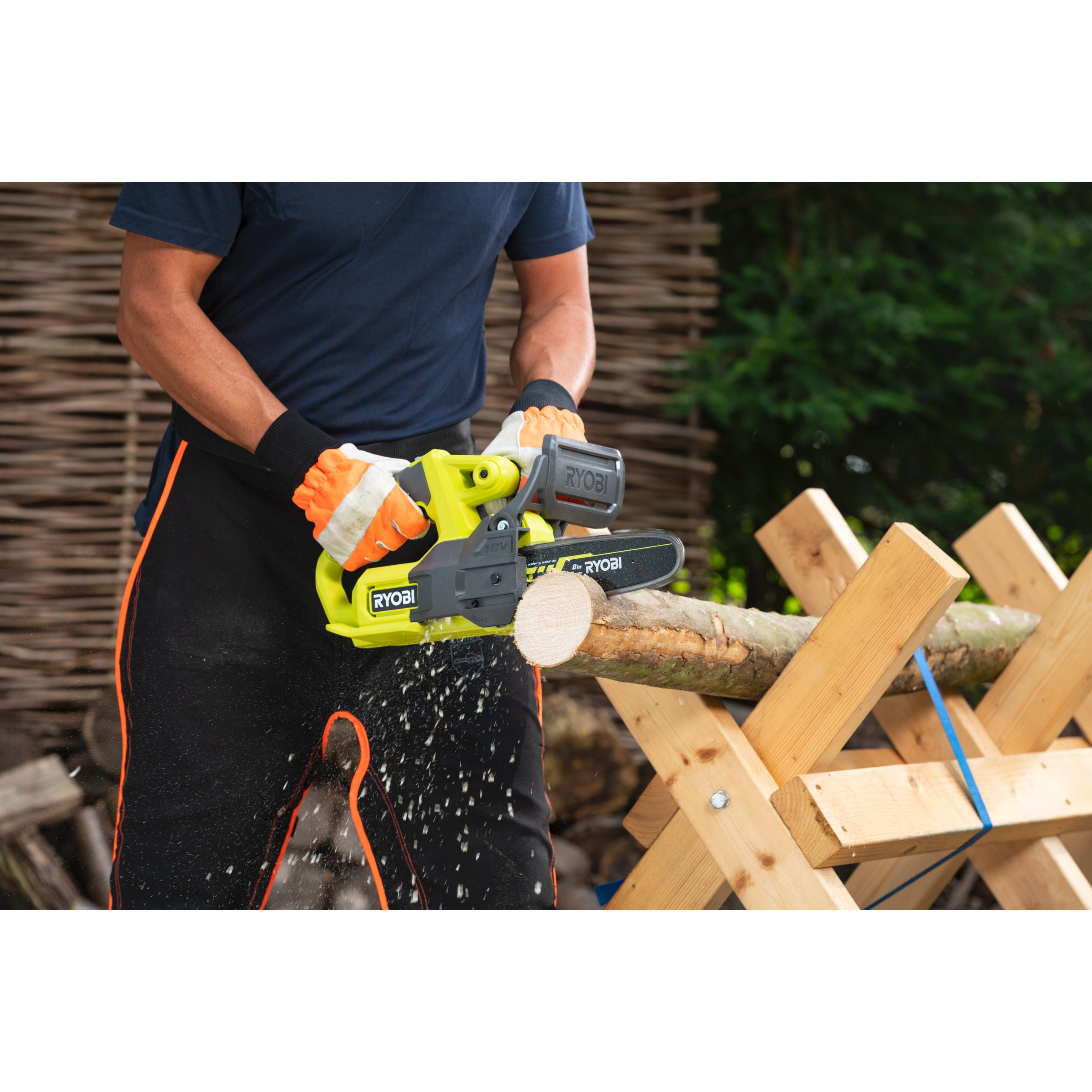 Fierăstrău cu lanț pe baterie | Drujba electrică Ryobi | BIG STORE