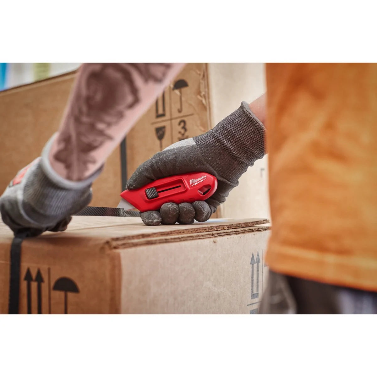 Cuțit utilitar Milwaukee cu lamă retractabilă, cod 4932492379