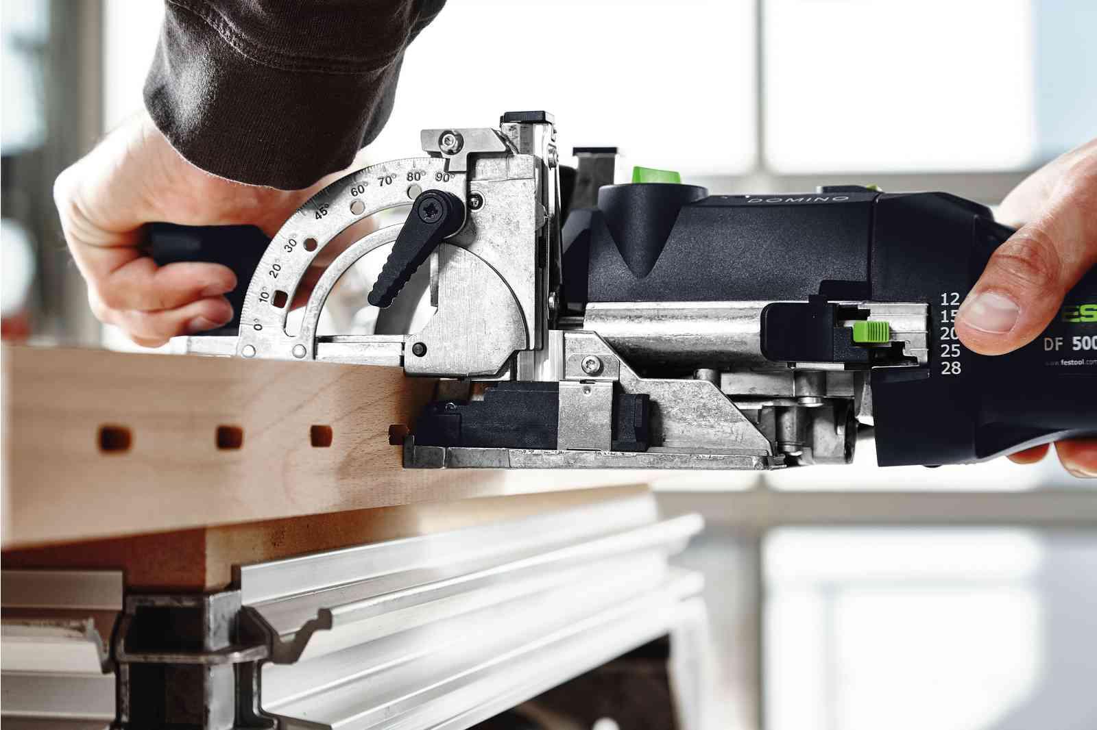 Mașină pentru îmbinări în lemn Festool DOMINO DF 500 Q-Plus, cod 57641