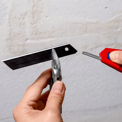 Cutter universal CutiX® KNIPEX 9010165BK
