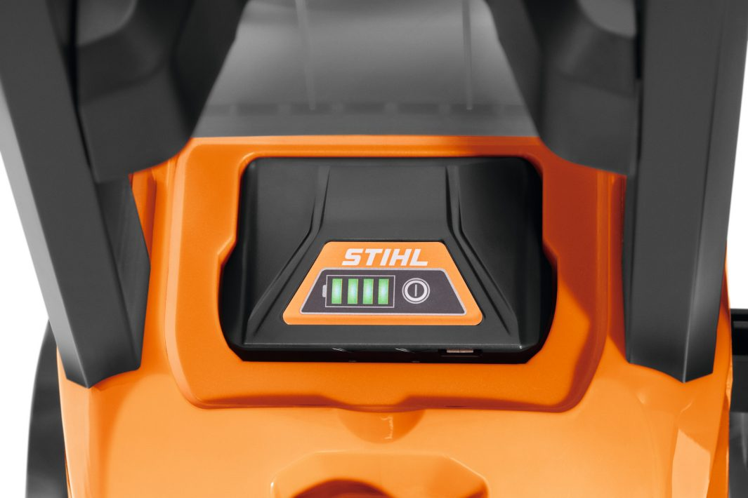 Spălător cu presiune de jucărie Stihl, cu acumulator cablu USB, cod 04216000145