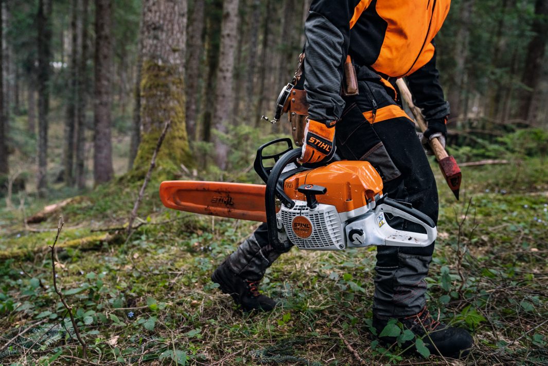 Motoferăstrău Stihl MS 400 C-M, benzină, 45CM, pas 3/8", cod 11402000521