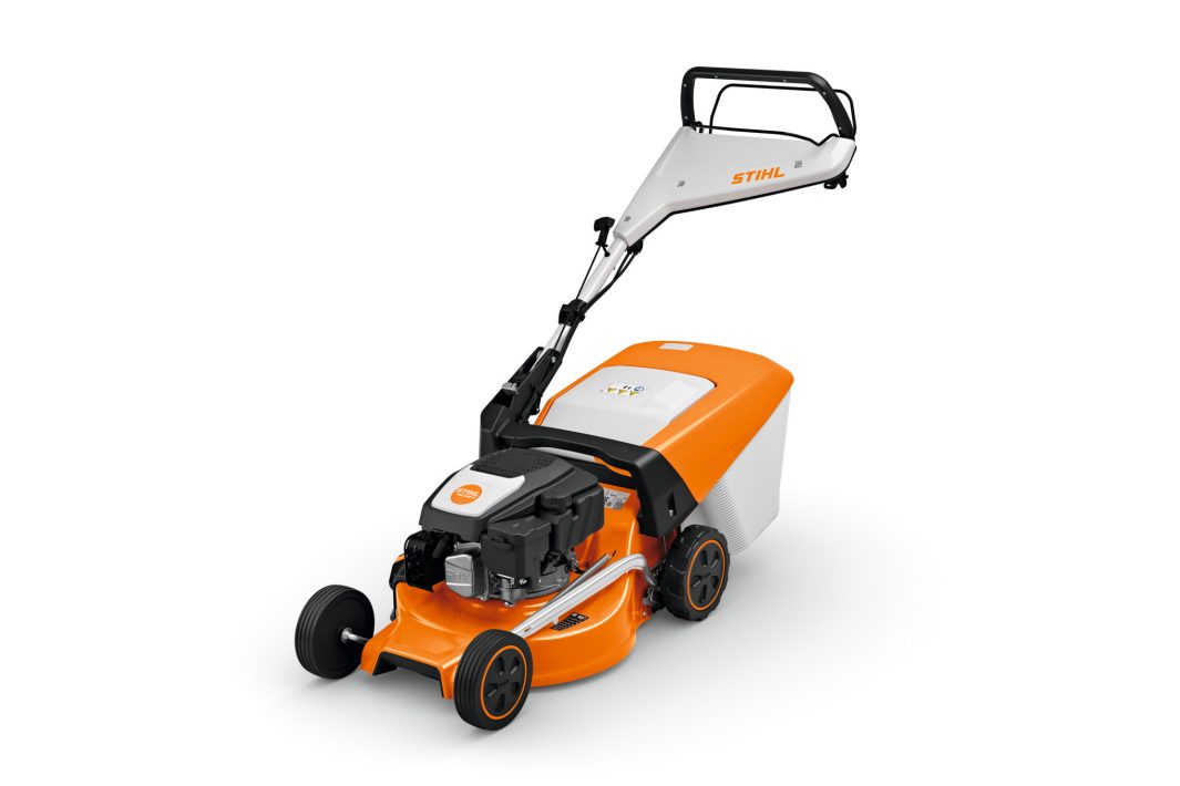 RM 248.3 T Mașină de tuns gazonul Stihl pe benzină, 46CM, cod WB210113410