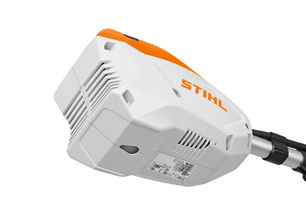 FSA 80 SET Motocoasă Stihl cu acumulator AK 30 şi încărcător AL 101, cod FA080115710
