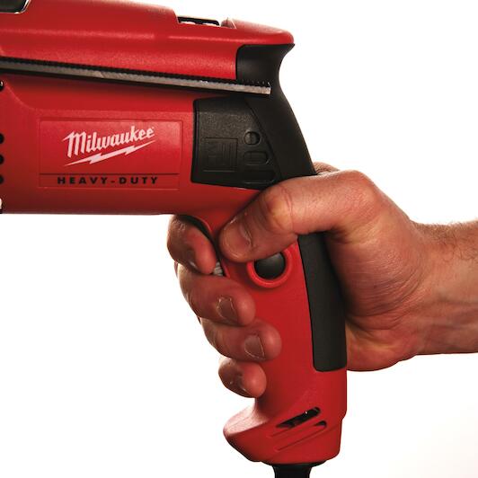 Mașină de găurit cu percuție 630 W Milwaukee PDE16RP, cod 4933409206