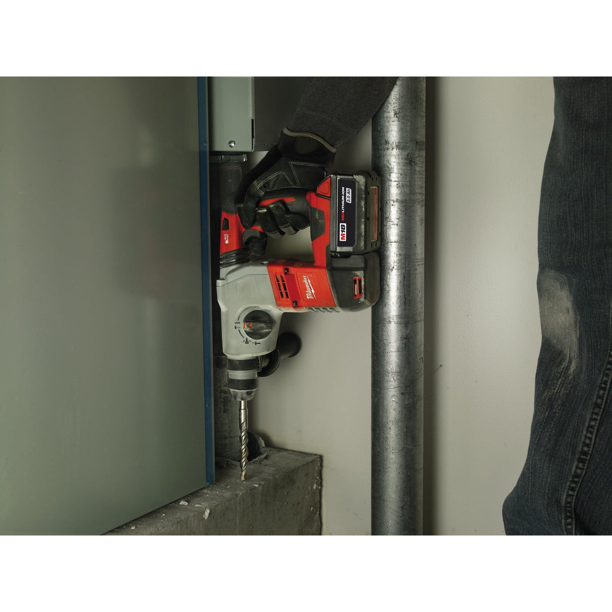 Ciocan rotopercutor SDS-Plus M18™ cu 4 funcții, cu mandrină FIXTEC™ Milwaukee HD18HX-0, cod 4933408320, fără acumulator, fără încărcător, fără cutie - BIG STORE (Dynamic Tools SRL)