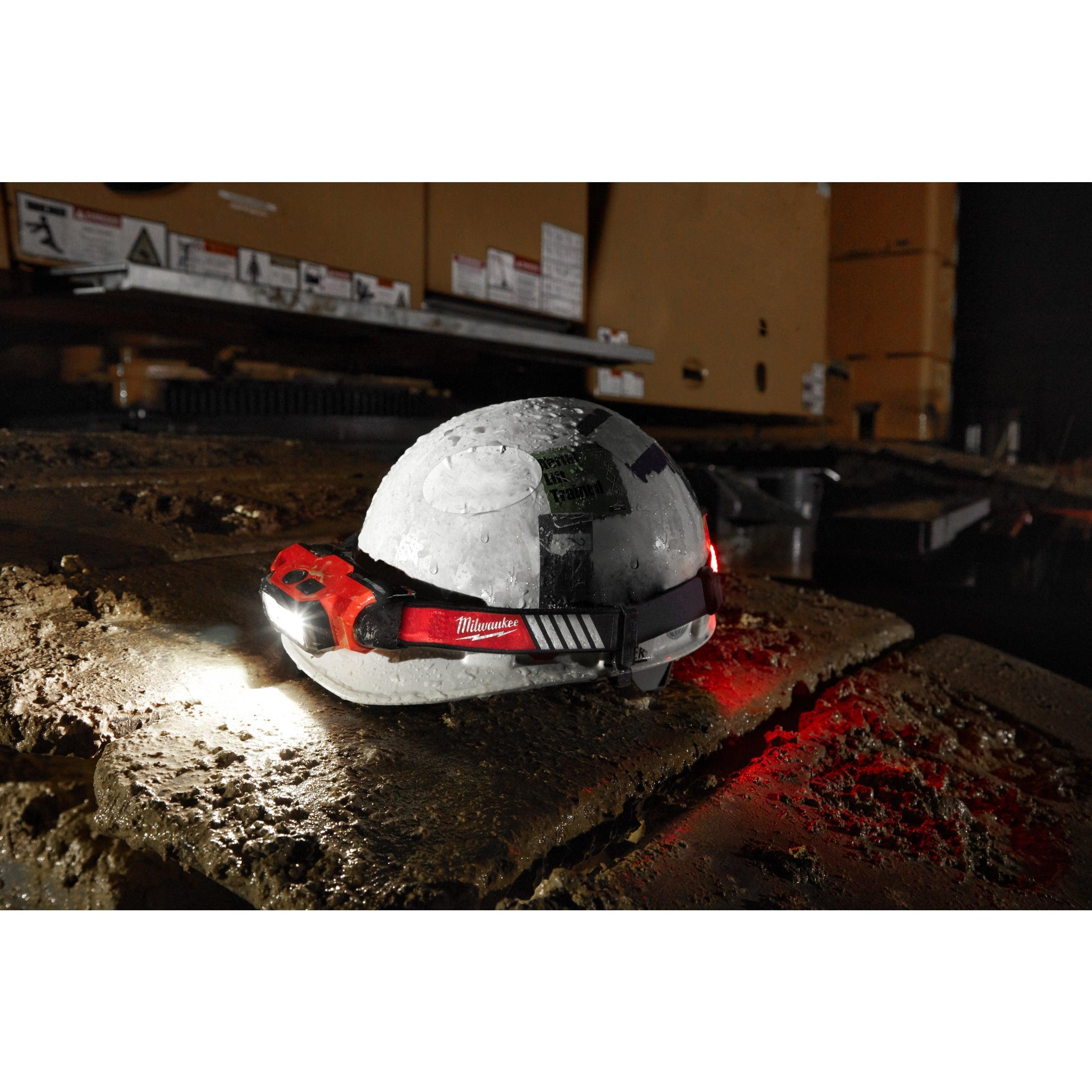 ベル Lanternă frontală HI-VIS reîncărcabilă USB, pentru cască, Milwaukee L4