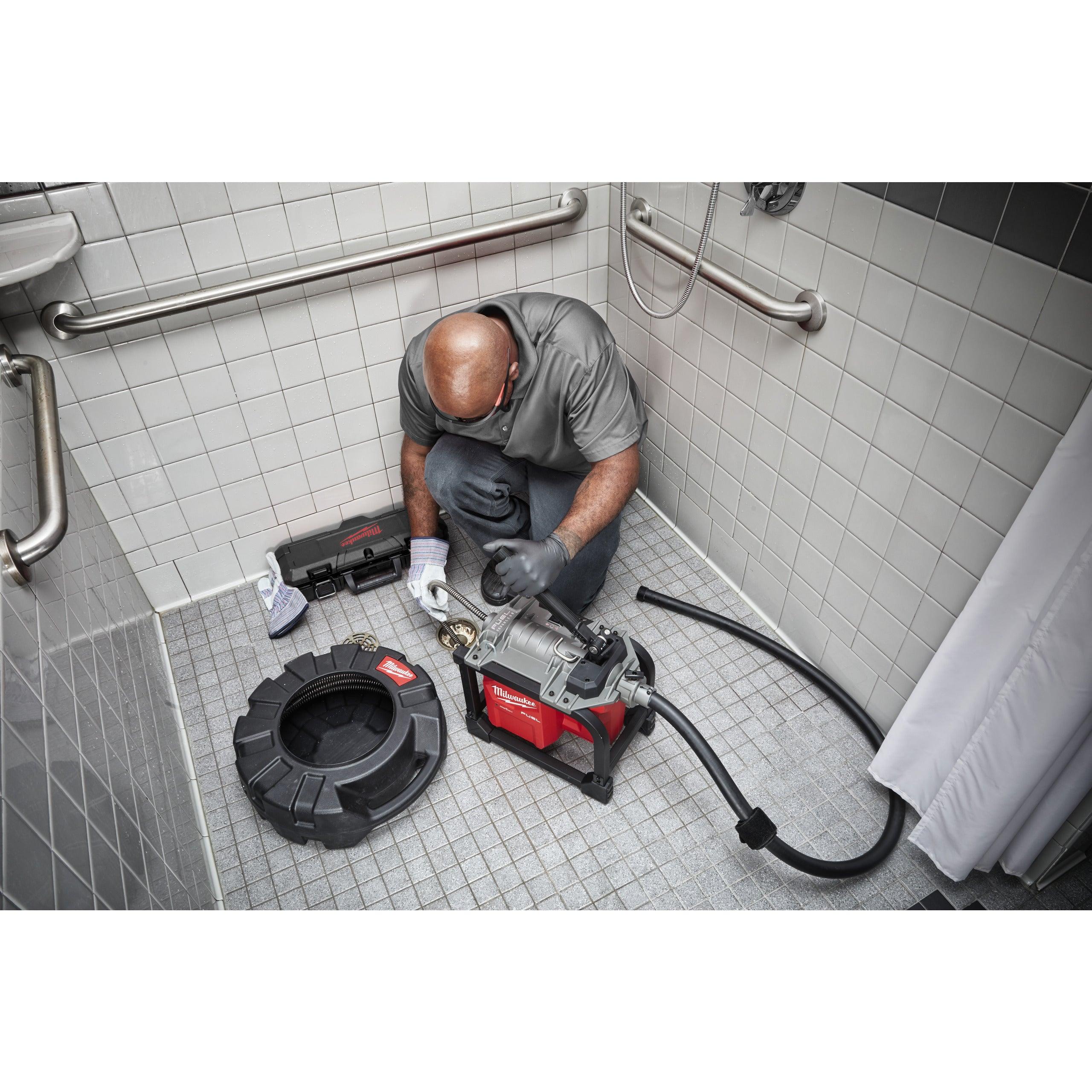 Mașină modulară compactă de desfundat canalizări M18 FUEL™ Milwaukee M18FCSSM-0, fără acumulator, fără încărcător, fără cutie, cod 4933478408 - BIG STORE (Dynamic Tools SRL)